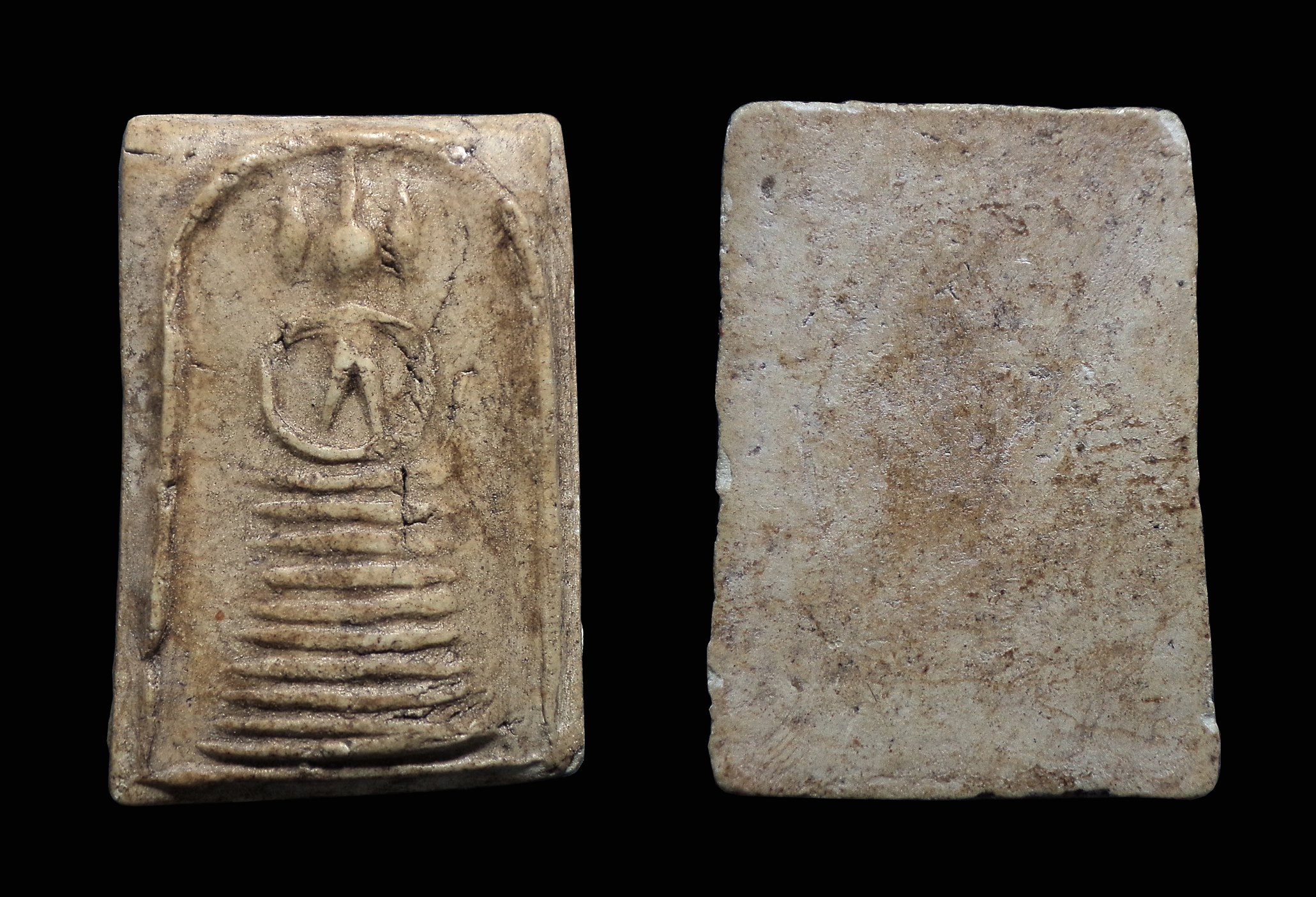 พระสมเด็จ พิมพ์ 9ชั้น