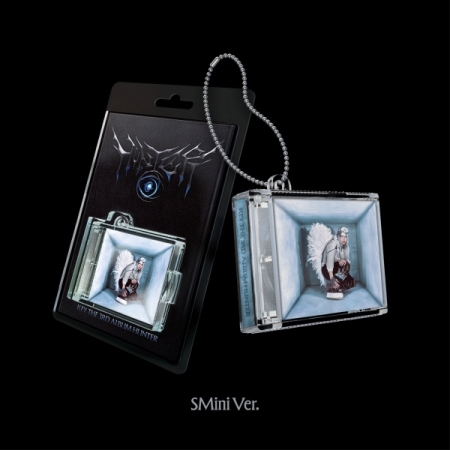 ( Pre-Order ) KEY ( Shinee ) 3rd Album [ HUNTER ] SMini ver * ไม่มี Poster พับภายในกล่อง * วางจำหน่าย 12 / 8 / 2025