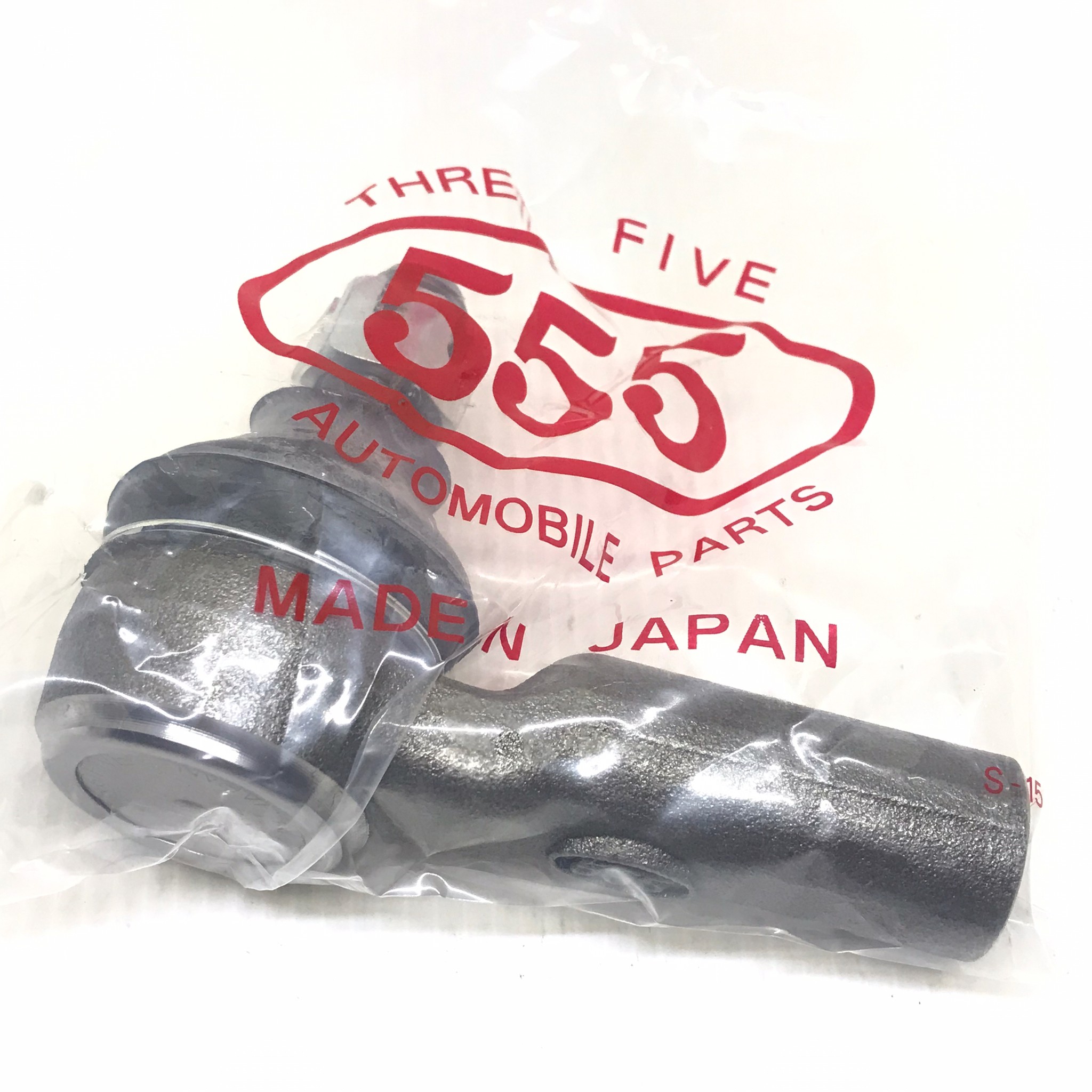 ลูกหมากคันชักสั้น TOYOTA HILUX REVO 2WD 4WD / FORTUNER ปี 2015-On โตโยต้า รีโว่ ฟอร์จูนเนอร์ / เบอร์ SE-A121 / ยี่ห้อ 555 / Three Five (TIE ROD END) 1 คู่ (JAPAN)