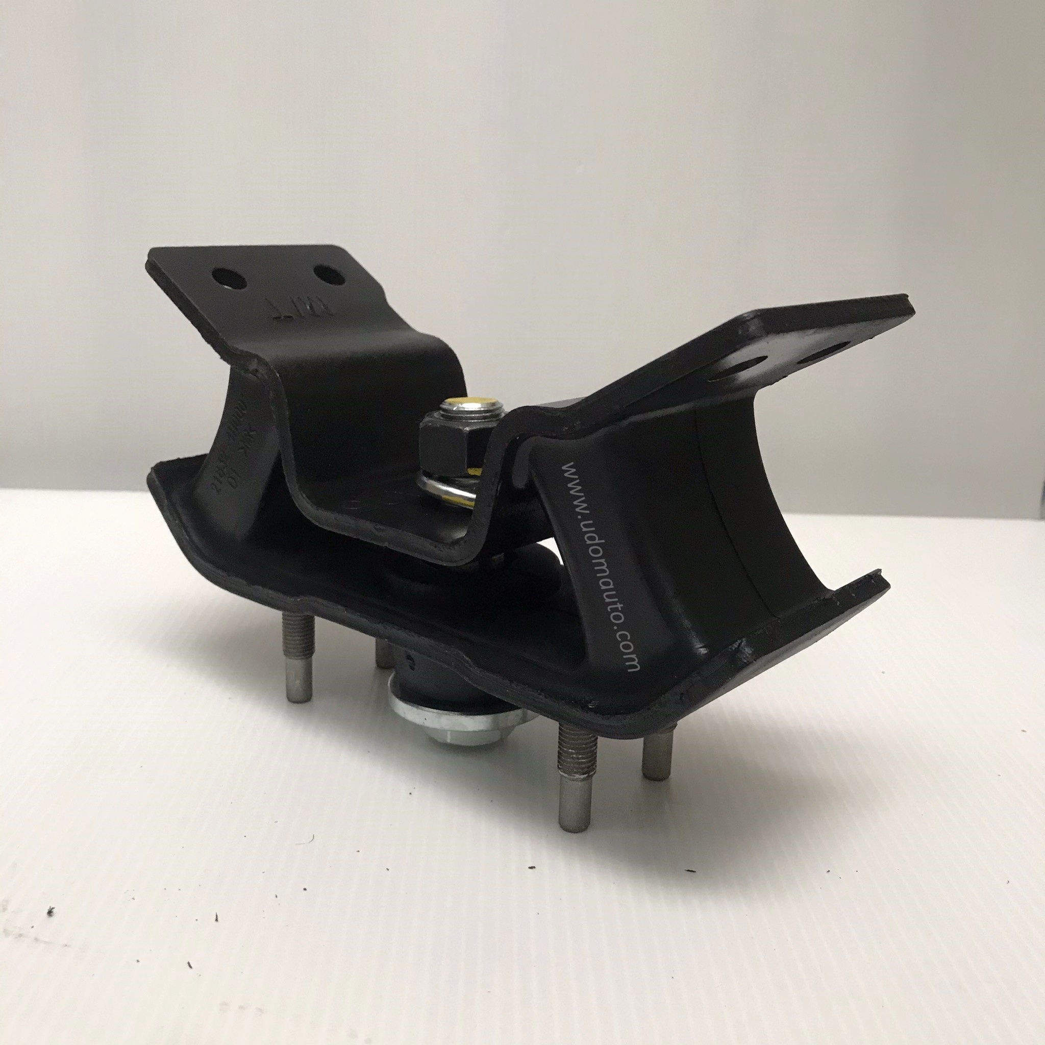 ชุดเปลี่ยนยางแท่นเครื่อง+แท่นเกียร์ HYUNDAI H1, Grand Starex เกียร์ธรรมดา (ชุด = 3ชิ้น)