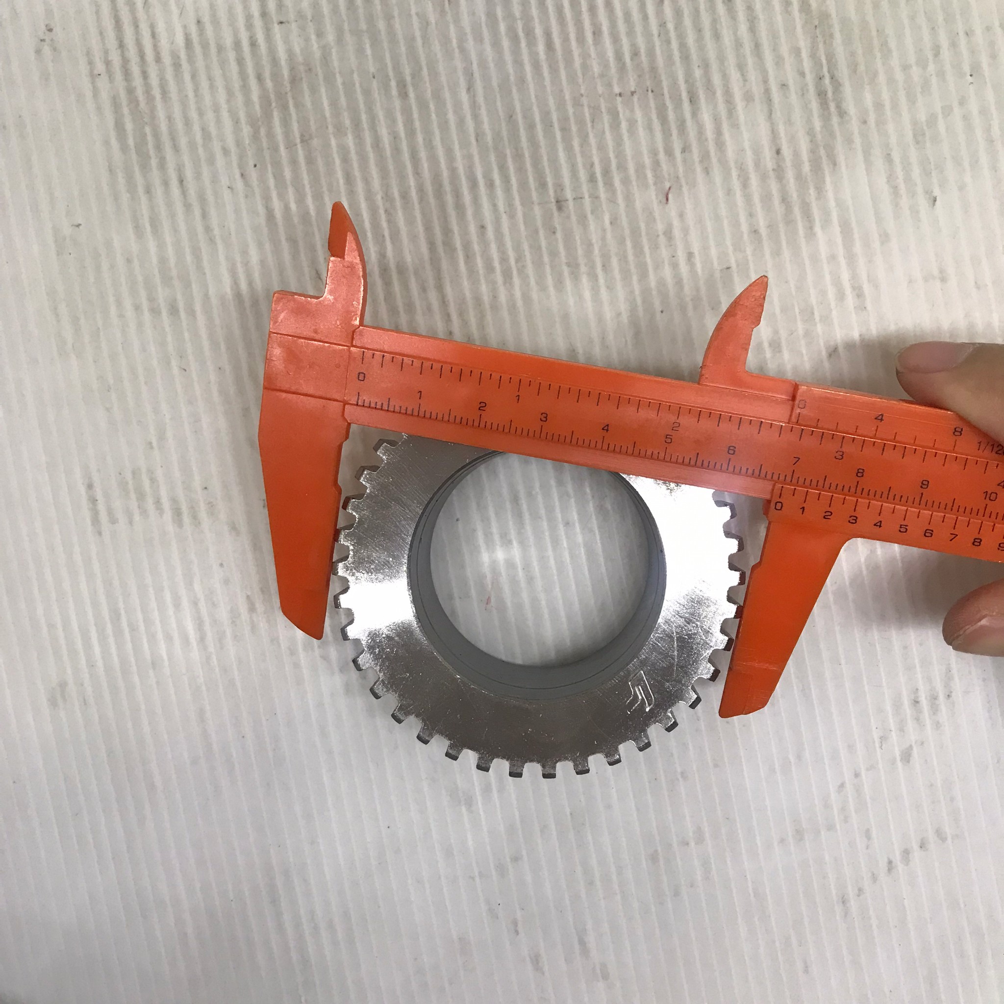 ปลอกอัดลูกปืนล้อ / ปลอกอัดเพลาท้าย ISUZU D-MAX ABS / GOLD SIRIES / ALL NEW อีซูซุ ดีแม็ก / ขนาด ใน / นอก / สุง มิล / 3IS02-00183 / 8-98009341-0 bearing cone