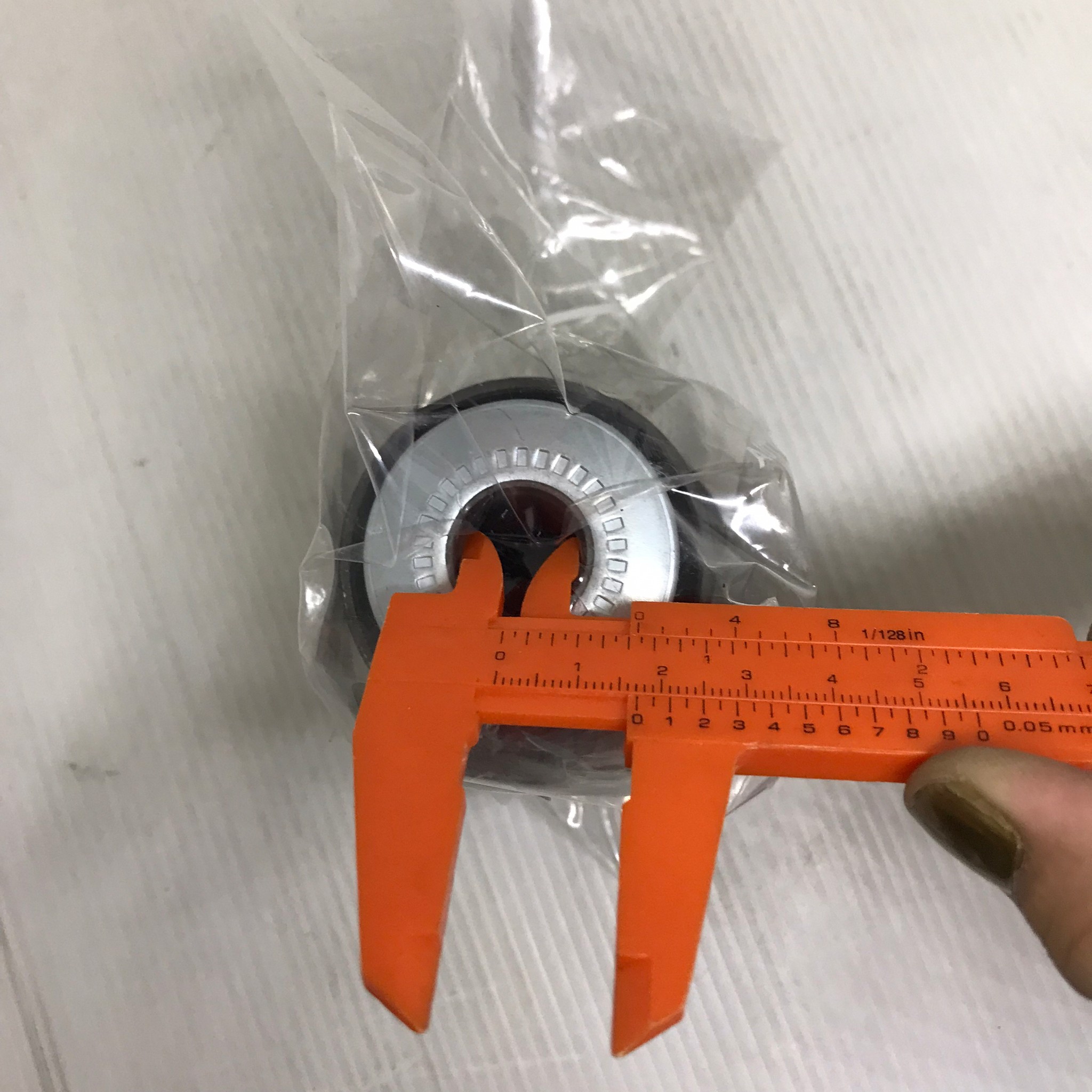 (1ตัว) บู๊ชปีกนก TOYOTA ตัวล่าง ตัวใหญ่ VIGO / INNOVA / REVO 2WD ตัว ล่าง โตโยต้า วีโก้ รีโว่ อินโนว่า / LOWER / BIG ARM BUSHING ยี่ห้อ RBI / เบอร์ 48655-0K010 / 48655-0K020 / T24VG2WB