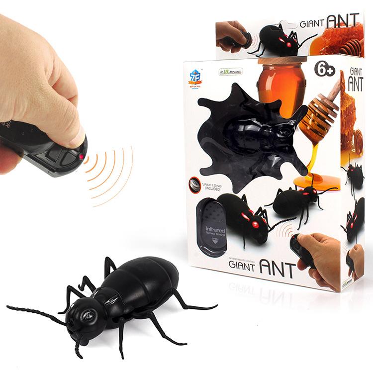 Giant Ant - ของเล่นมดยักษ์บังคับไร้สาย