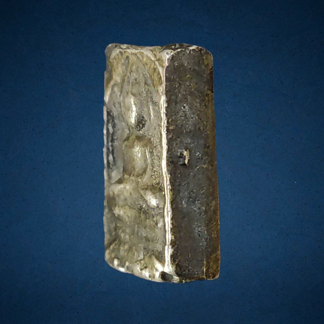 หลวงปู่ศุข วัดปากคลองมะขามเฒ่า ประภามณฑล พิมพ์ตัดชิดเล็ก เนื้อเมฆสิทธิ์