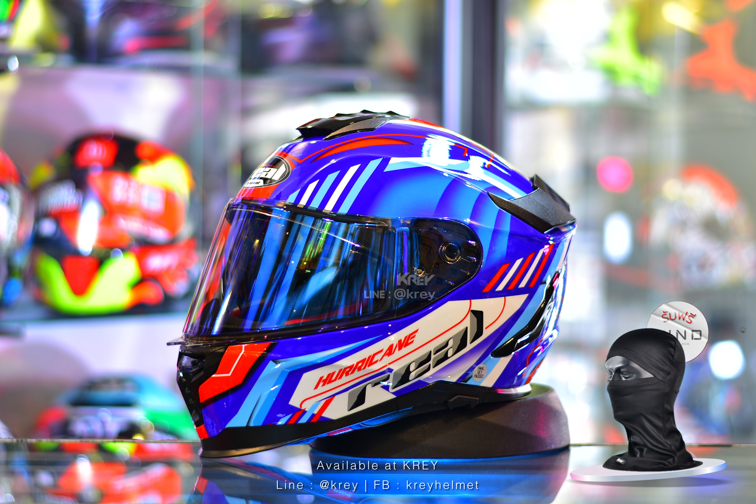 Real model Hurricane Kona Blue White