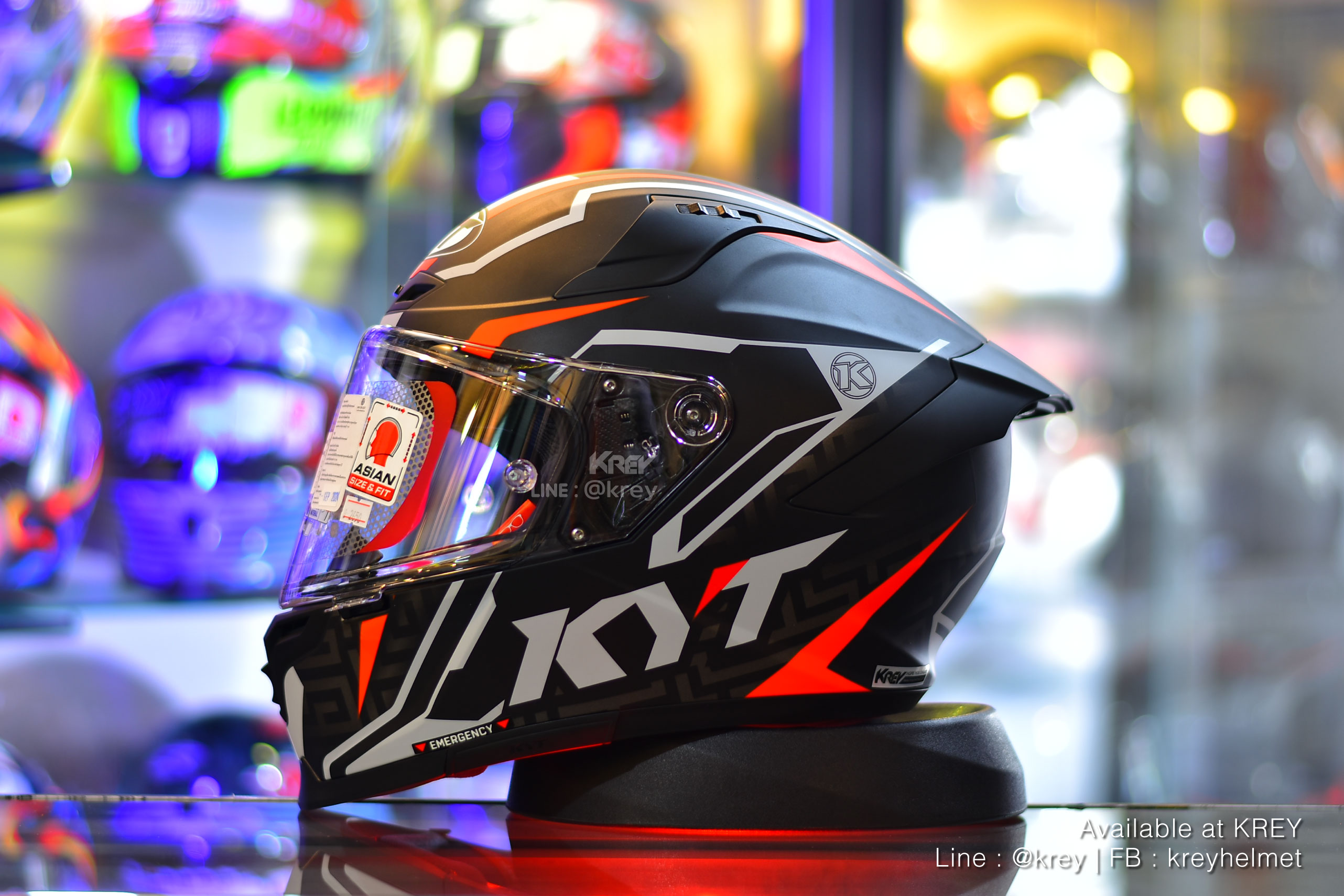 KYT model STRIKER#2 MATT BLACK RED