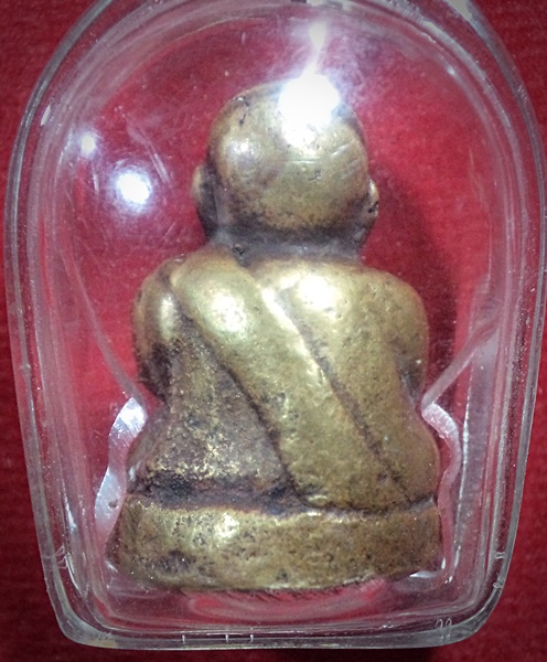 พระรูปหล่อโบราญรุ่นแรก หลวงพ่อกัน วัดเขาแก้ว นครสวรรค์ ปี 2500