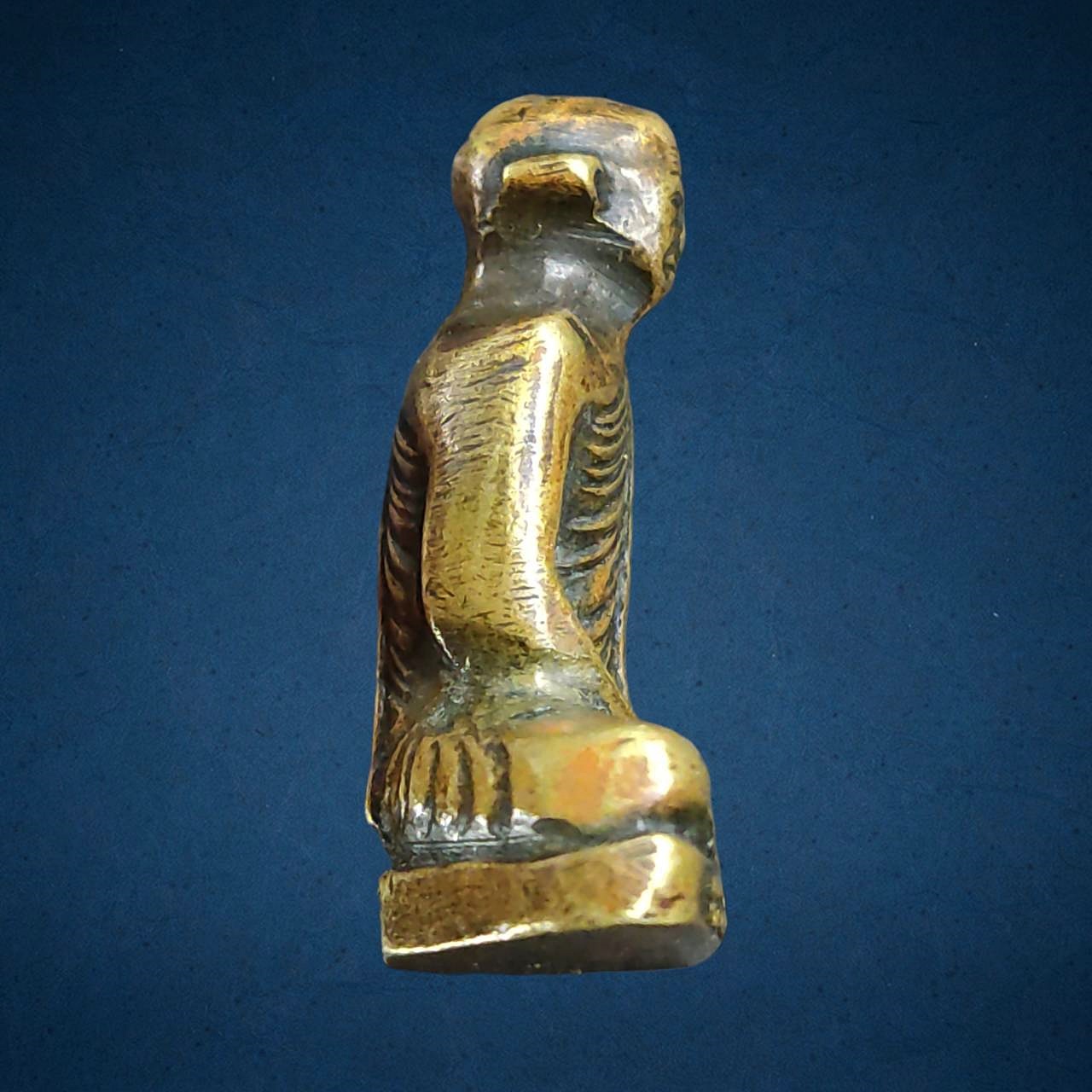 รูปหล่อ หลวงพ่อเดิม วัดหนองโพ นครสวรรค์ พิมพ์นิยม A เนื้อทองเหลือง ปี2482