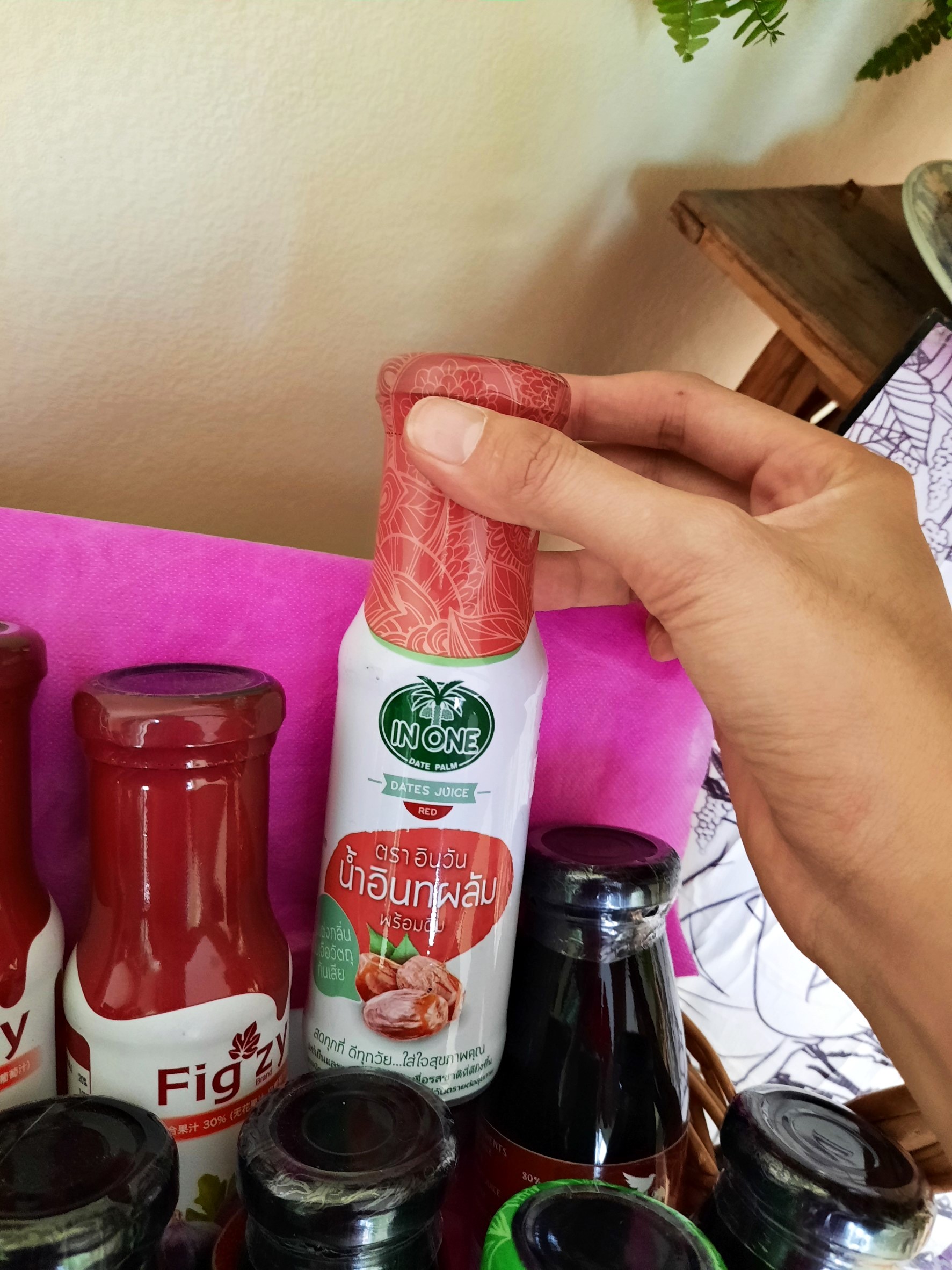 มอบความรักมอบสุขภาพกับตระกล้าน้ำผลไม้อินทรีย์จากมะเม่า