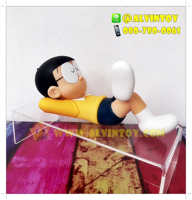 Figure Nobita Sleeping - โนบิตะนอนชุดเหลือง ห้อยขา