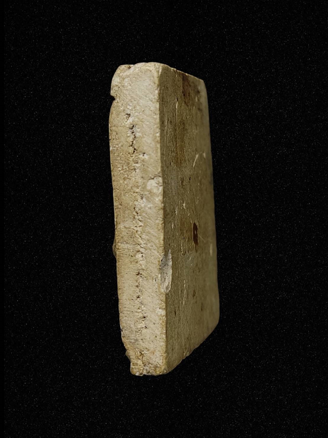 สมเด็จพระสังกัจจายน์ ข้างยันต์พุทโธ เนื้อผงเก่า