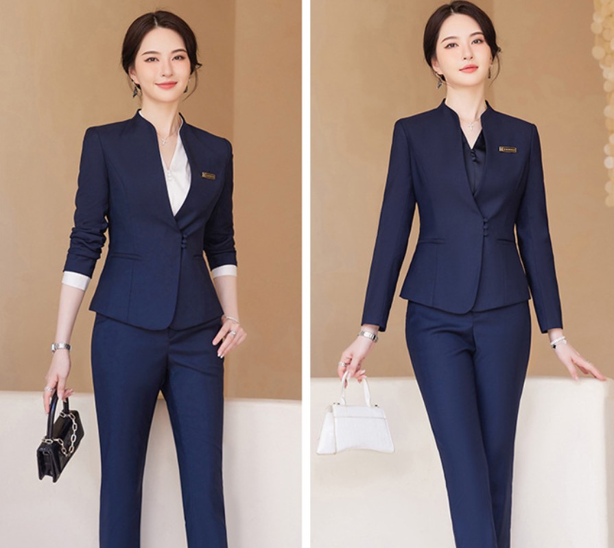 ชุดสูทผู้หญิง ชุดพนักงานร้านขายเครื่องประดับ ชุดพนักงานบริการลูกค้าด้านการขายอสังหาริมทรัพย์ ชุดพนักงานแผนกต้อนรับโรงแรม สีเขียวเข้ม