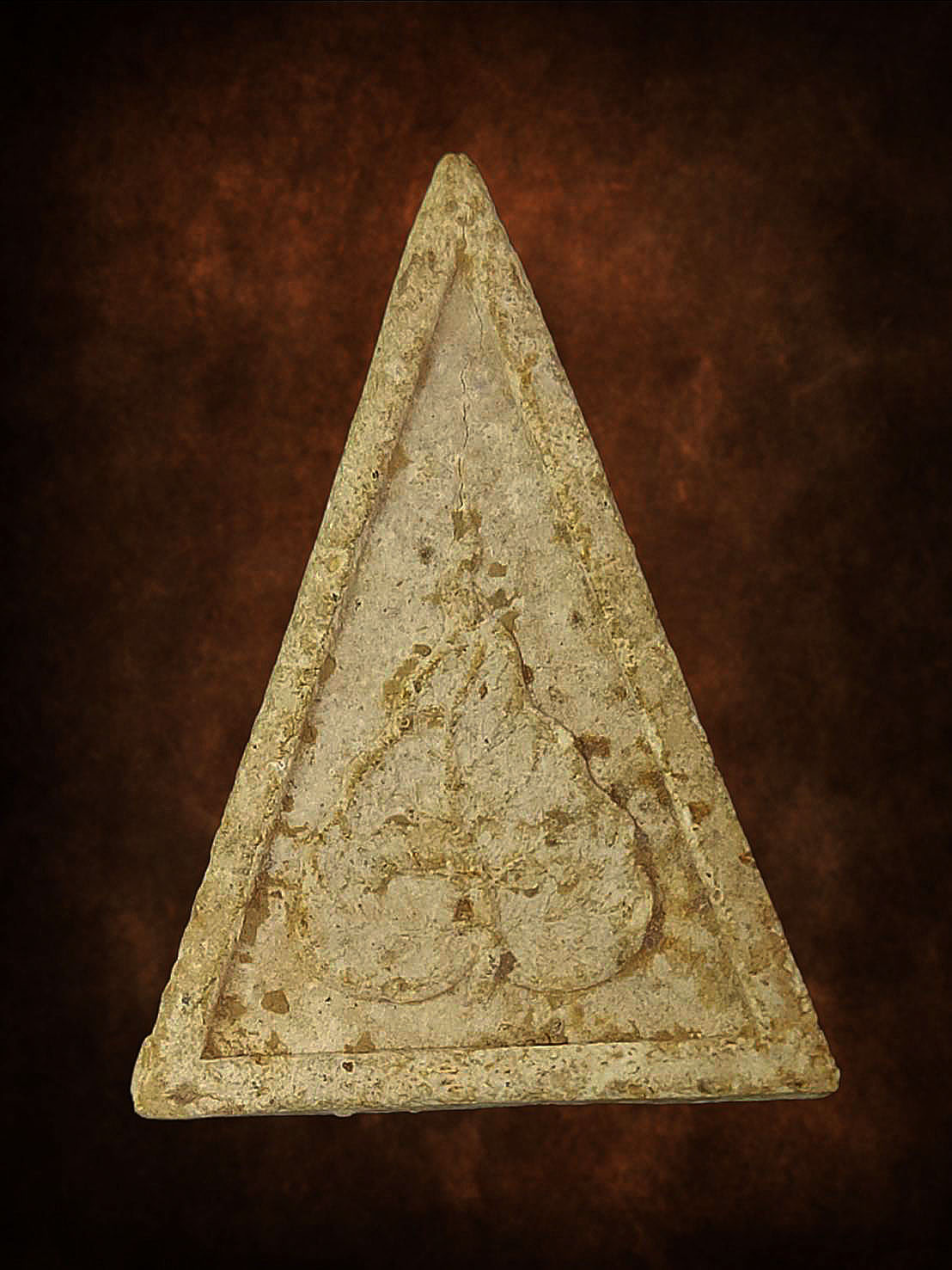 พระสมเด็จในย่าม พิมพ์พระนางพญาหลังใบโพธิ์ หลวงปู่สี วัดถ้ำเข าบุญนาค นครสวรรค์ ปี2517