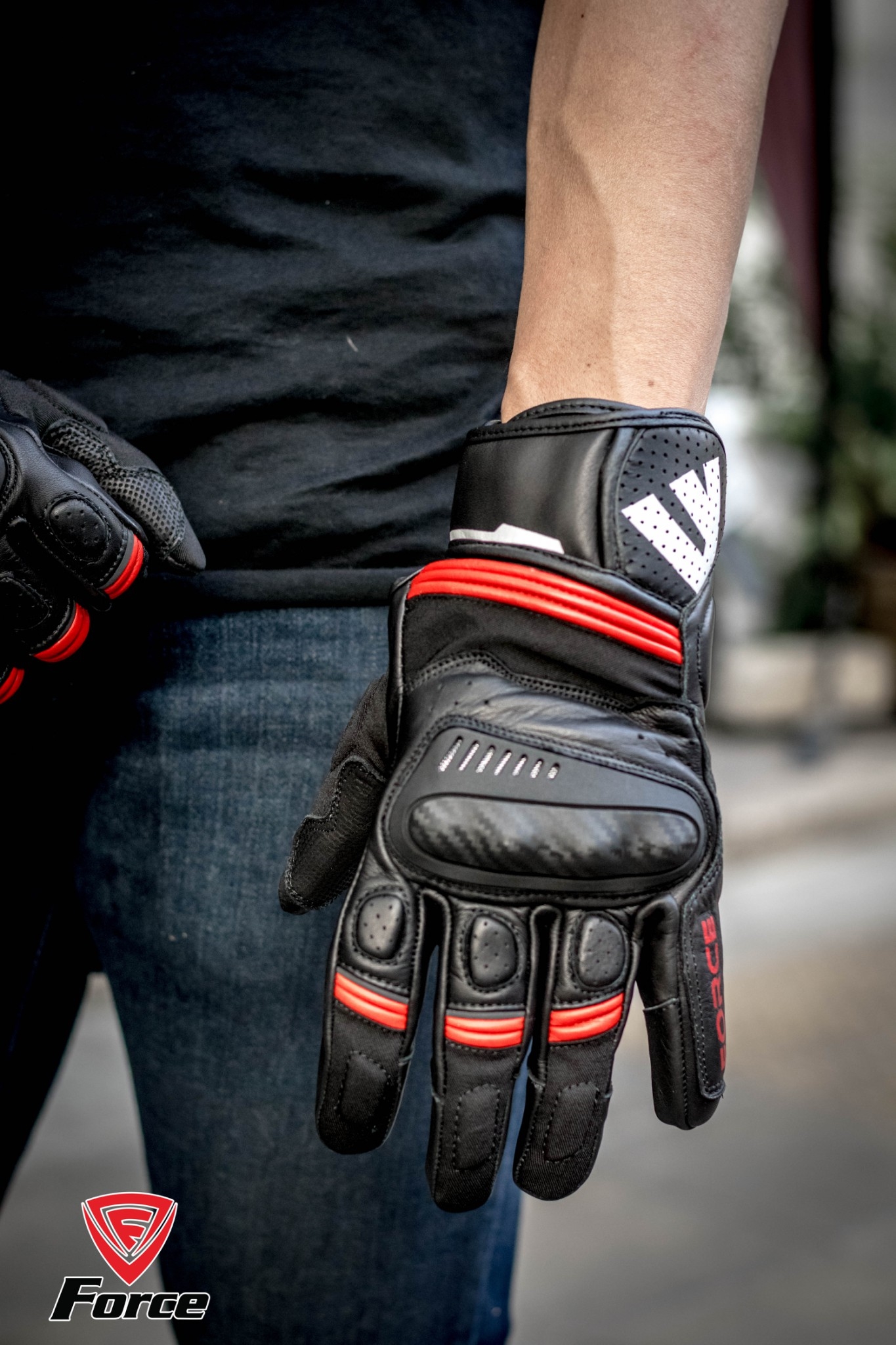ถุงมือ force รุ่น Alpine Gloves made of Cowhide (Black/Red)
