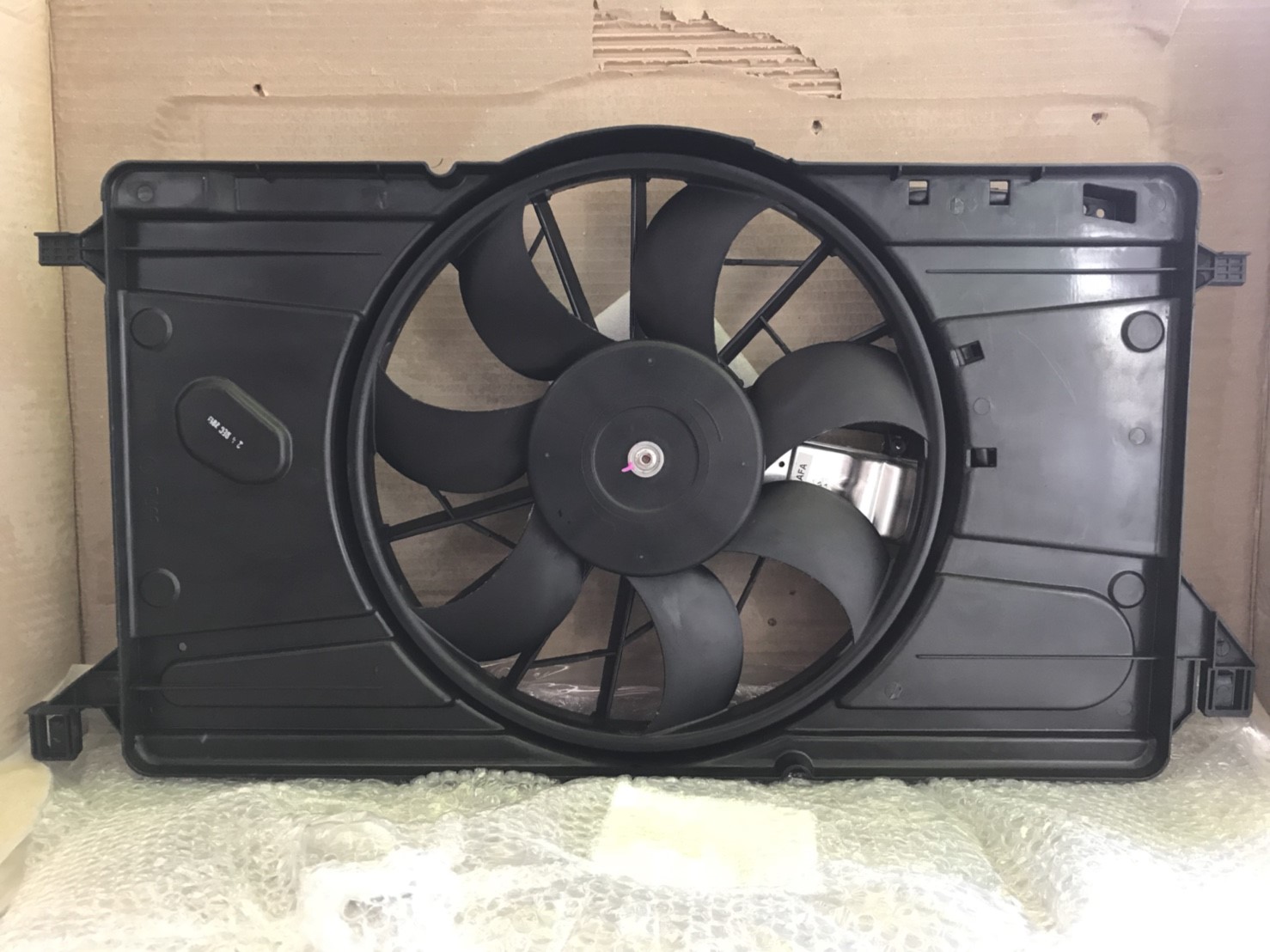 มอเตอร์พัดลม+บังลมหม้อน้ำ MAZDA3 ปี04-10 เครื่อง 1.6 /KINGSHING