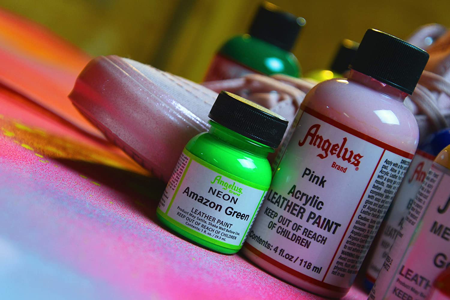 Angelus Neon Paint สีpaint ผ้า และหนัง Made in USA