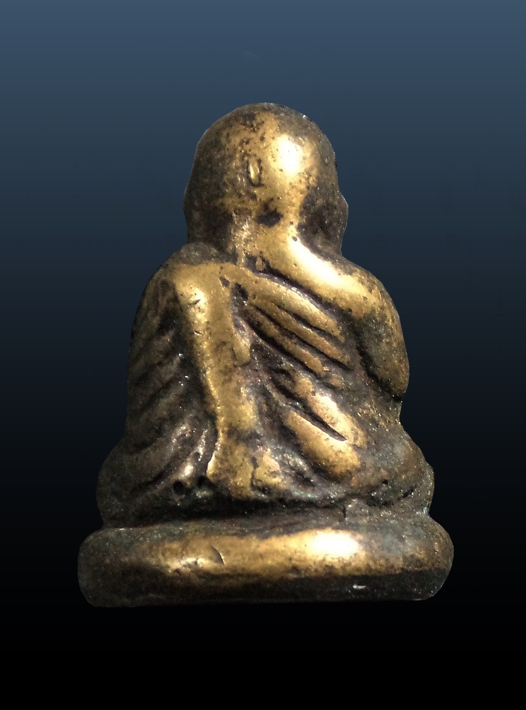 พระหล่อรูปเหมือนหลวงพ่อเงิน อาจารย์ชุ่ม วัดท้ายน้ำ พิจิตร