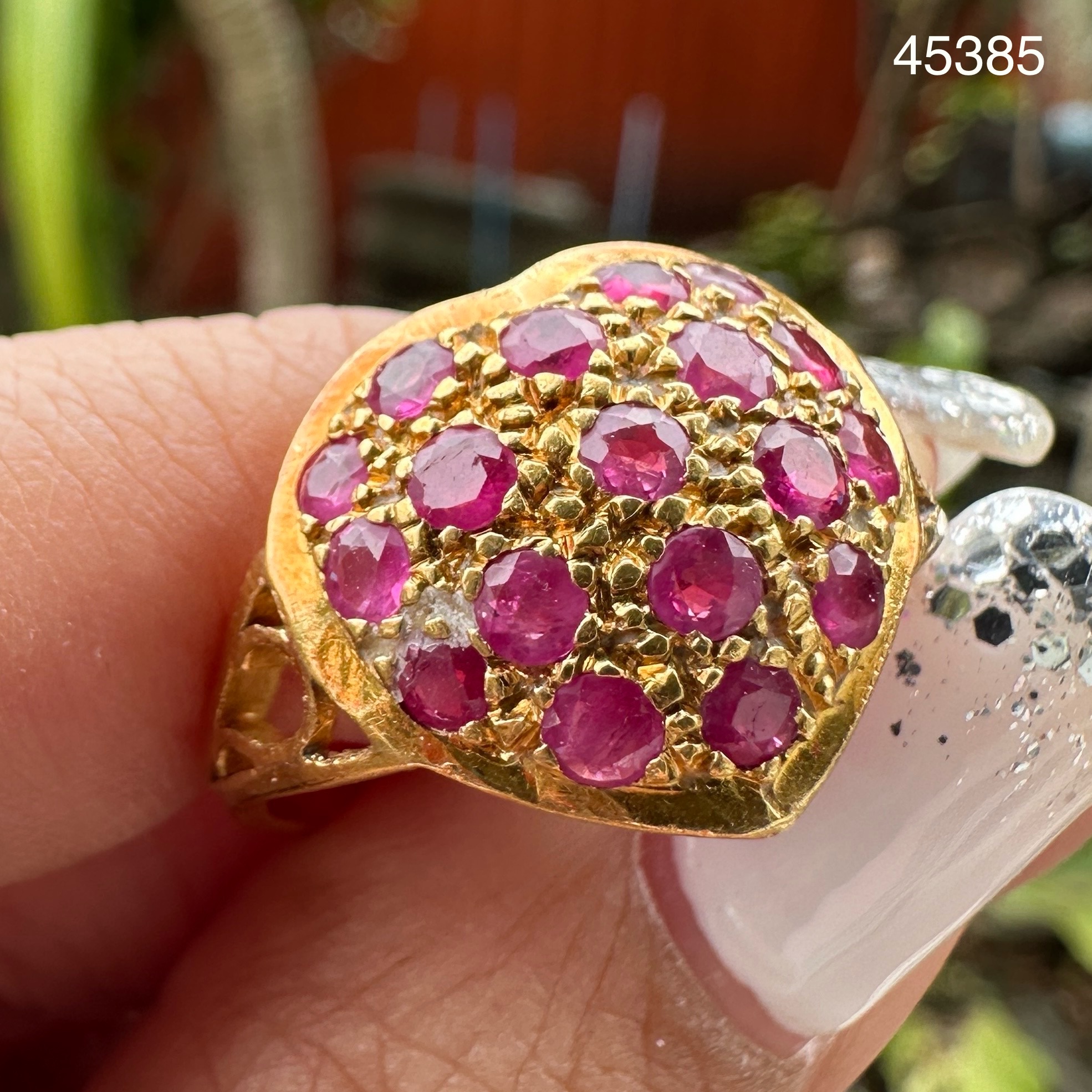 รหัส 45385 แหวน ทับทิม เจียร กระจุก หัวใจ ทอง90 งานเก่า หลุดจำนำ สวยมาก นน. 5.79 g