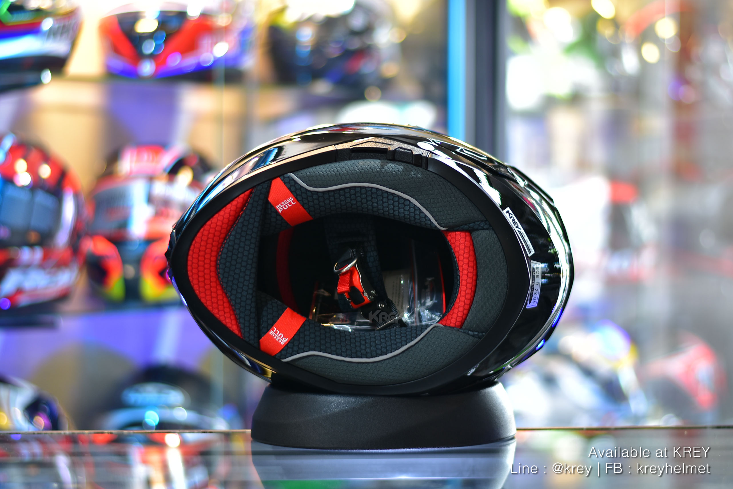 Real model Hurricane Black Glossy