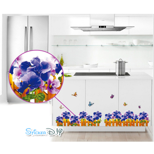 Transparent Wall Sticker สติ๊กเกอร์ติดผนัง รั้วดอกไม้บานสีน้ำเงินอมม่วง (กว้าง136cm.xสูง35cm.)