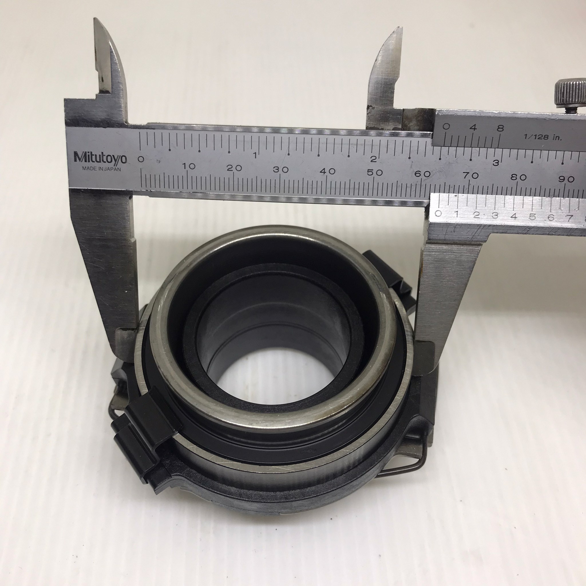 (แท้ศูนย์) ลูกปืนคลัทช์ TOYOTA 2KD / VIGO เครื่อง 2.5 / TIGER D4D / INNOVA จานคลัทช์ 9.5 นิ้ว โตโยต้า วีโก้ ไทเกอร์ อินโนว่า เบอร์ 31230-71030 ยี่ห้อ TOYOTA (Clutch Bearing)