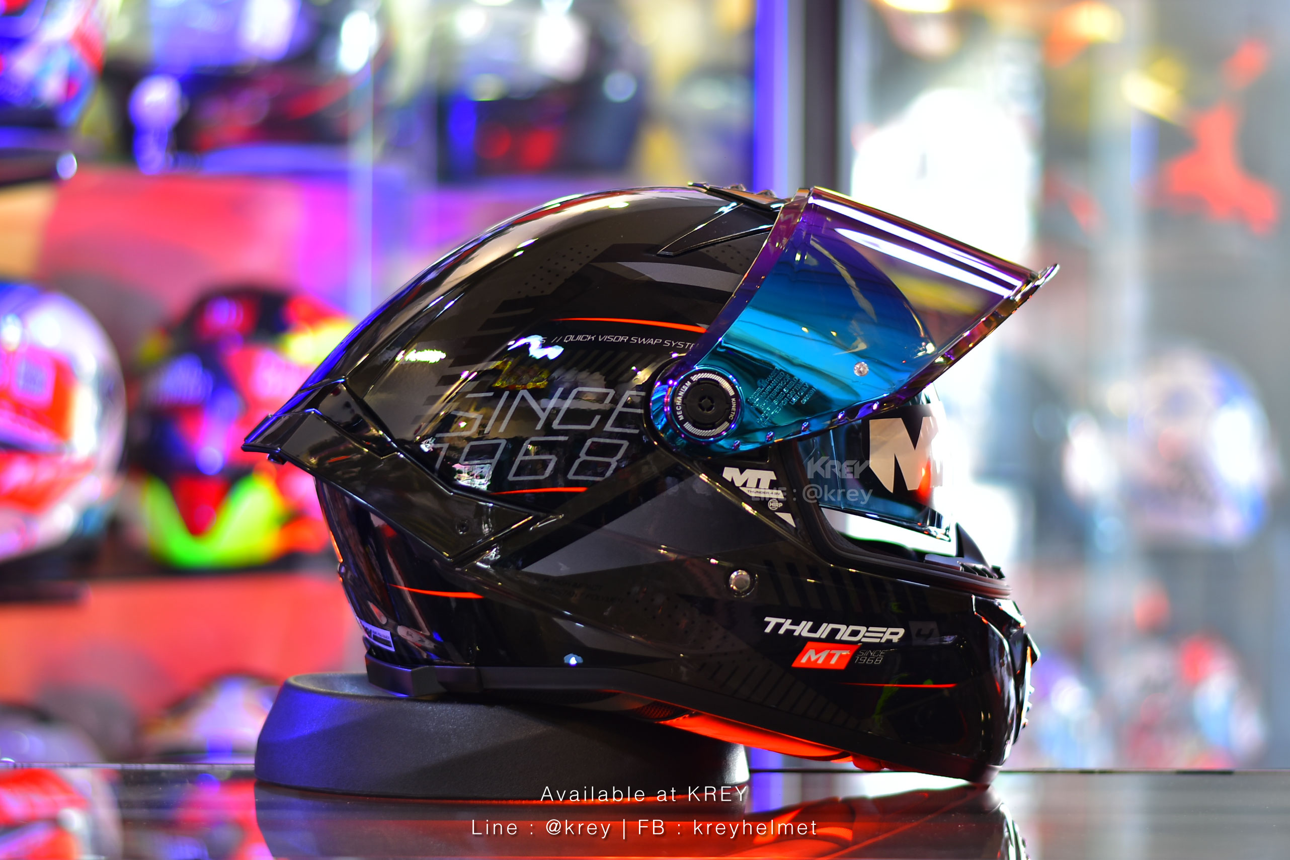 MT model THUNDER 4 SV LUMINENCE BLACK