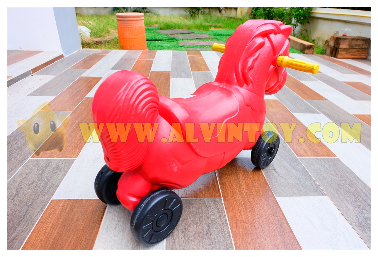 รถขาไขหน้าม้าแดง