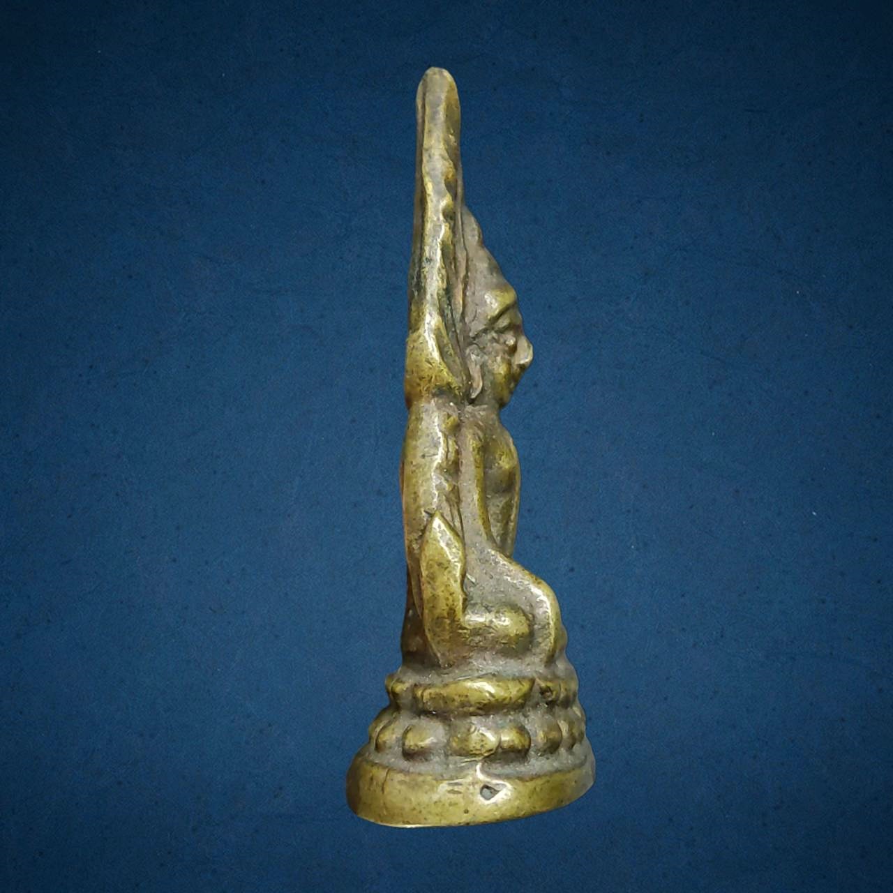 รูปหล่อ พระพุทธชินราช อินโดจีน สังฆาฏิยาว ปี2485