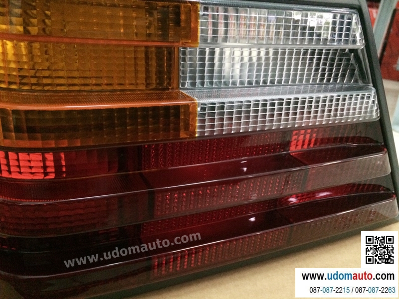 เสื้อไฟท้าย BENZ W124 ปี85-92