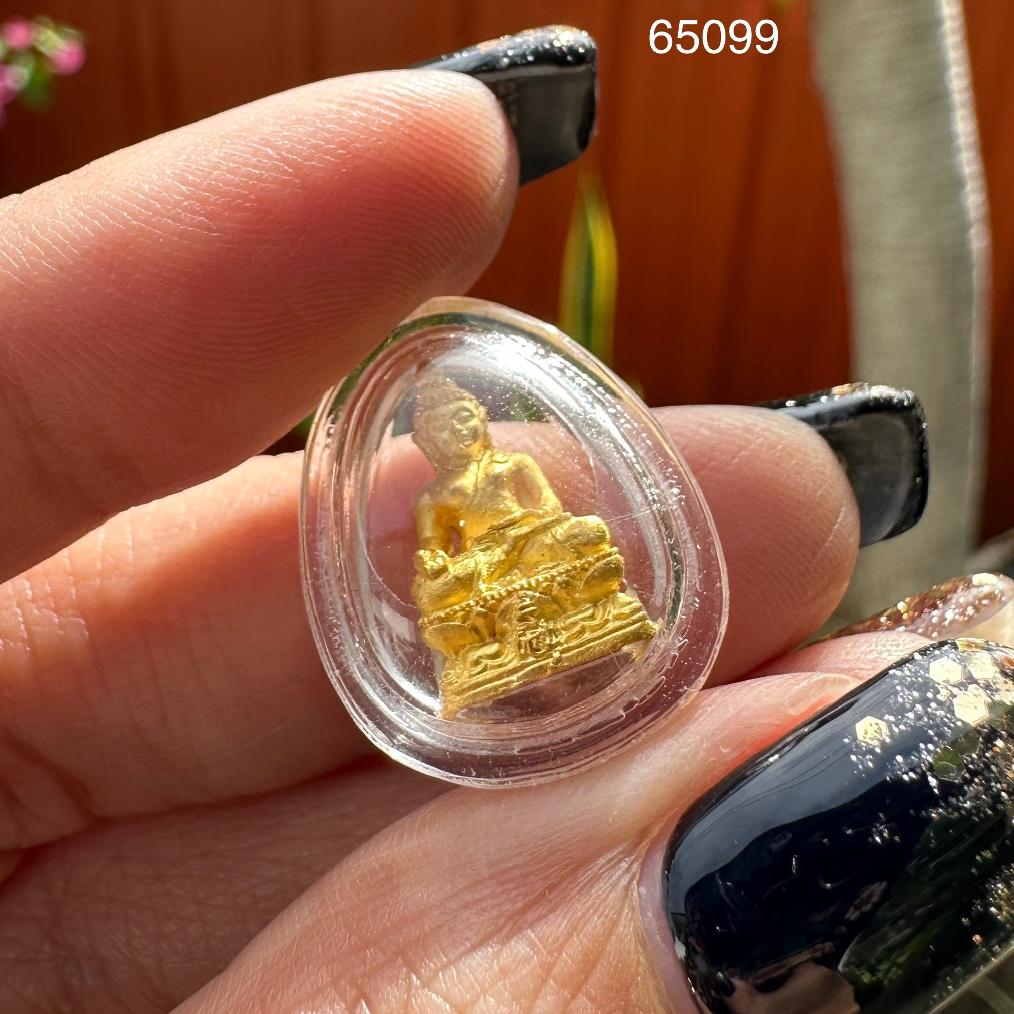 รหัส 65099 พระไพรีพินาศ เนื้อทองคำ ลอยองค์ ทอง99.99 (นน. 4.72 g) เลี่ยมพลาสติก นน. 5.75 g