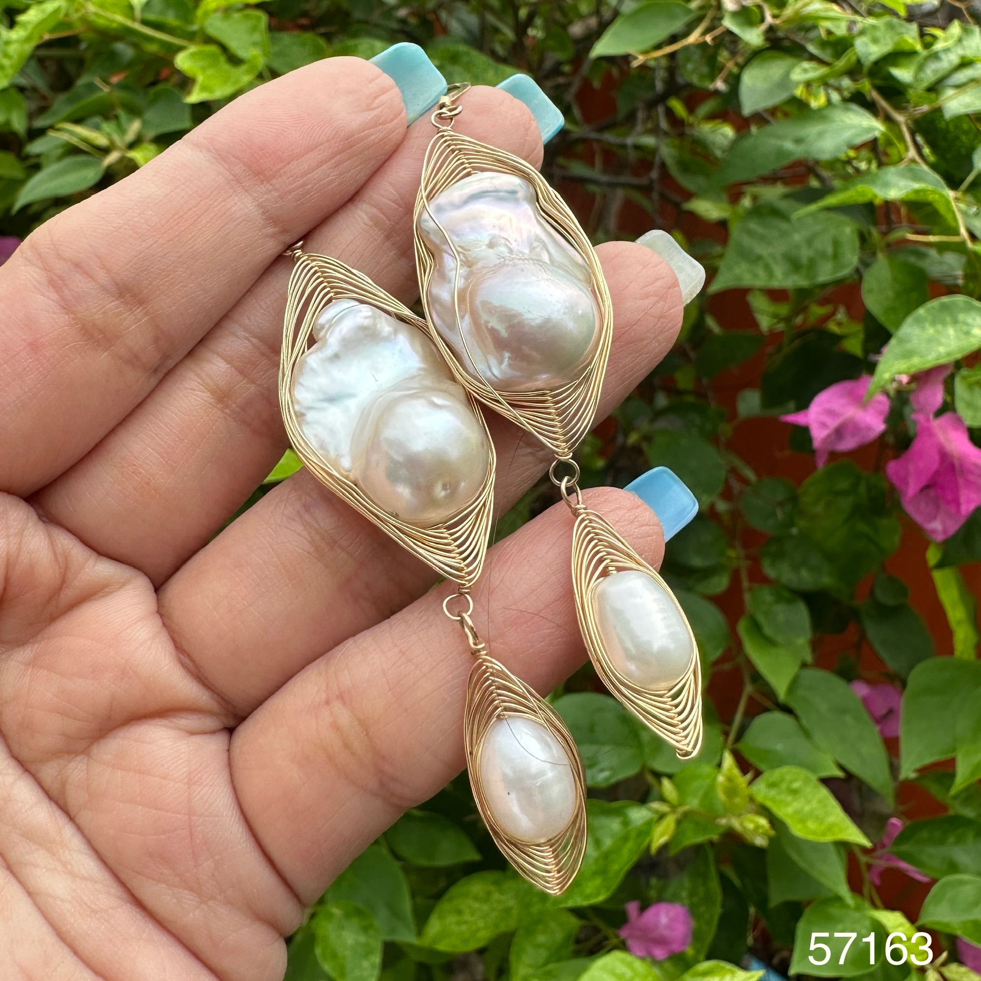 รหัส 57163 ต่างหู มุกมาบิ (Mabe Pearl) ทอง9K ตุ้งติ้ง งานสวยมาก นน. 15.34 g