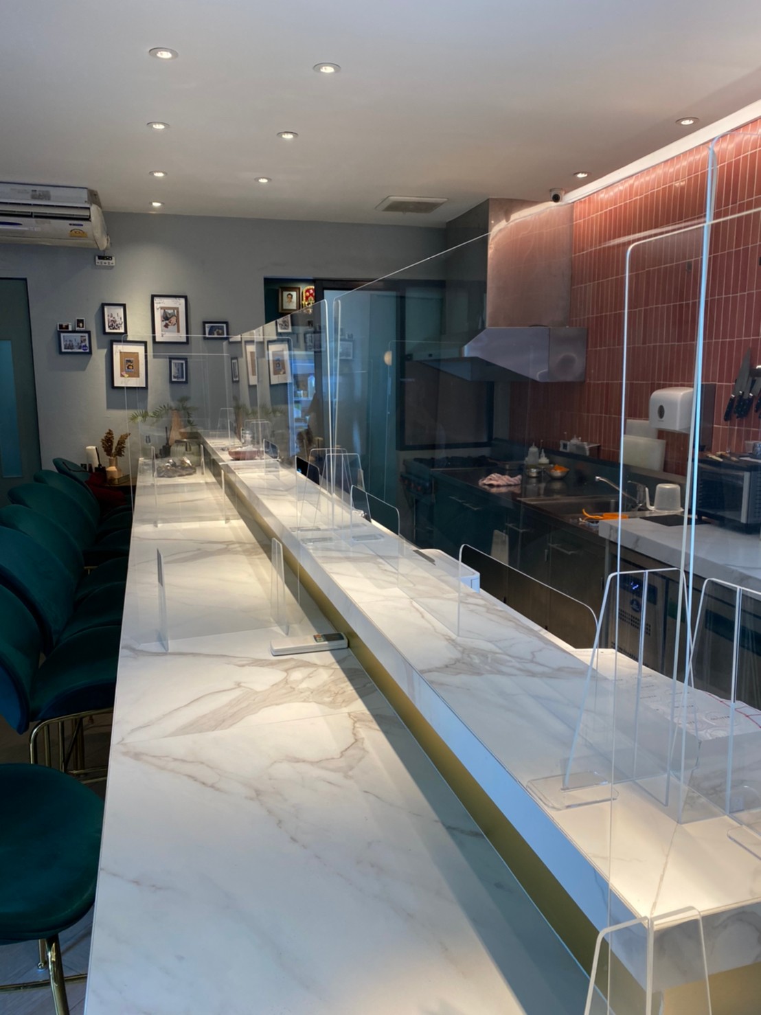 Acrylic Partition036