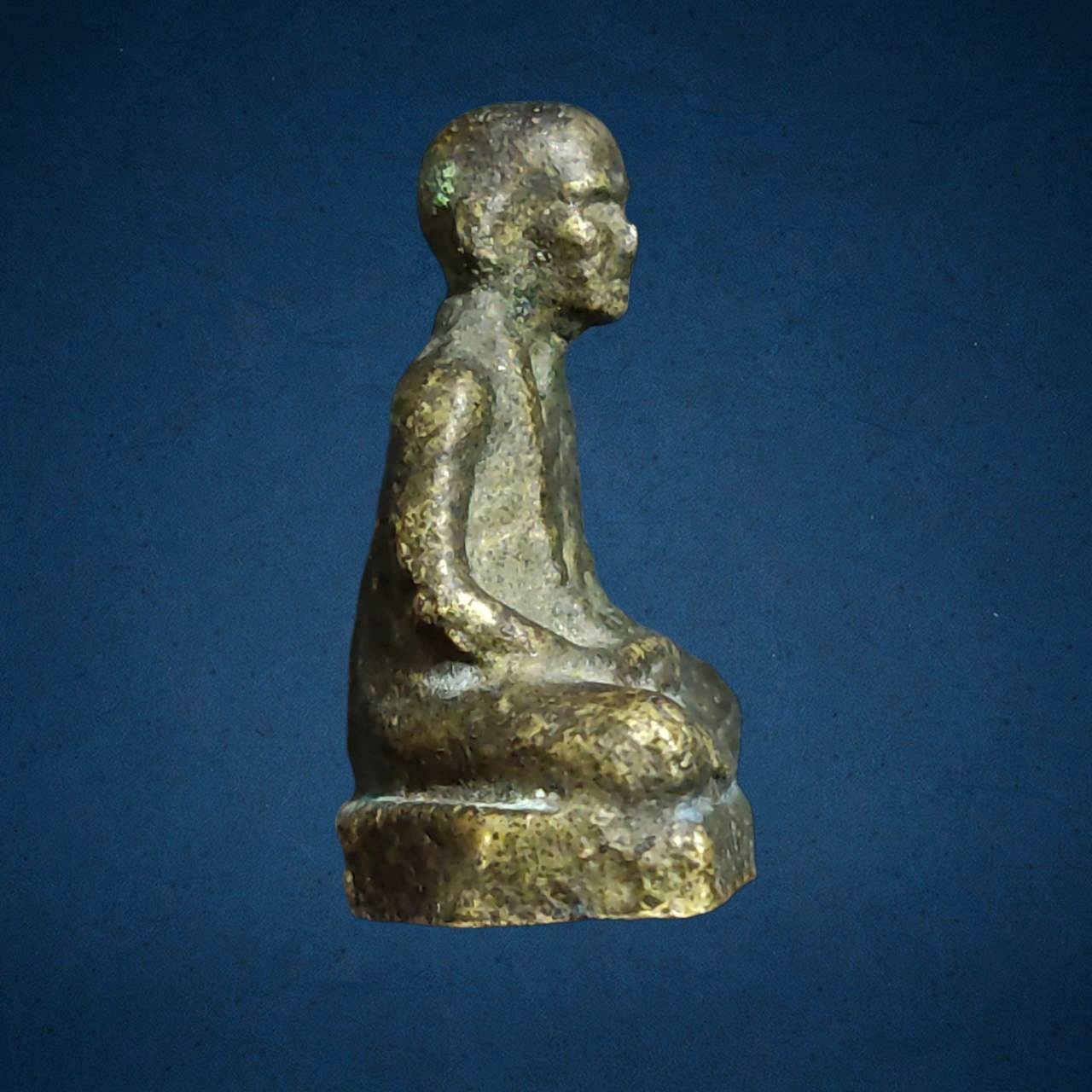 รูปหล่อรุ่นฉลองอายุ 94ปี หลวงพ่อทบ วัดชนแดน จ.เพชรบูรณ์ ปี 2516 เนื้อทองเหลือง