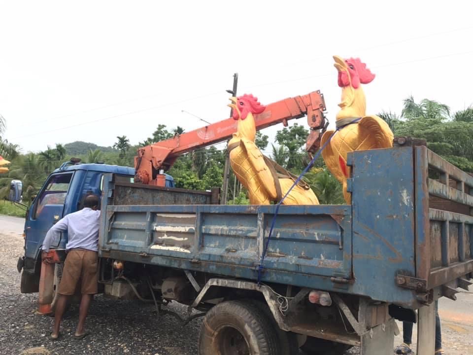 ไก่ปูนปั้นแก้บน-ถวายขอพรตาไข่วัดเจดีย์ ขนาด2 เมตร