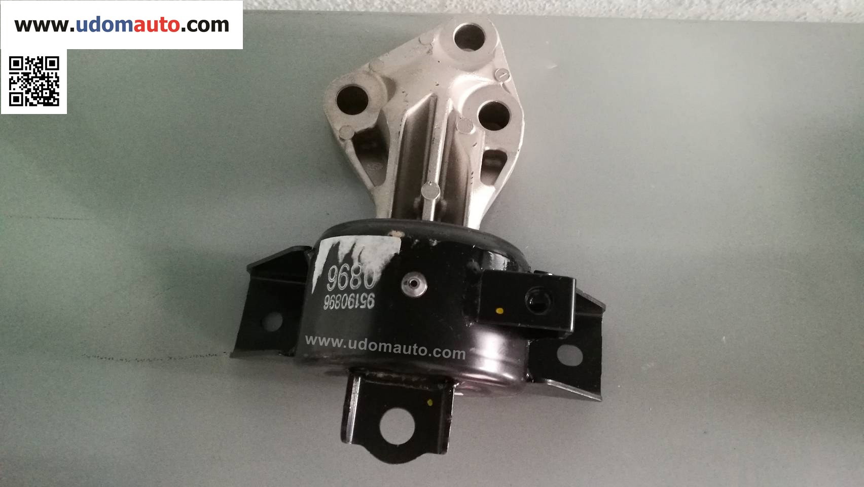 ชุดยางแท่นเครื่อง SONIC 1.4L A/T (1ชุด = 3ตัว)