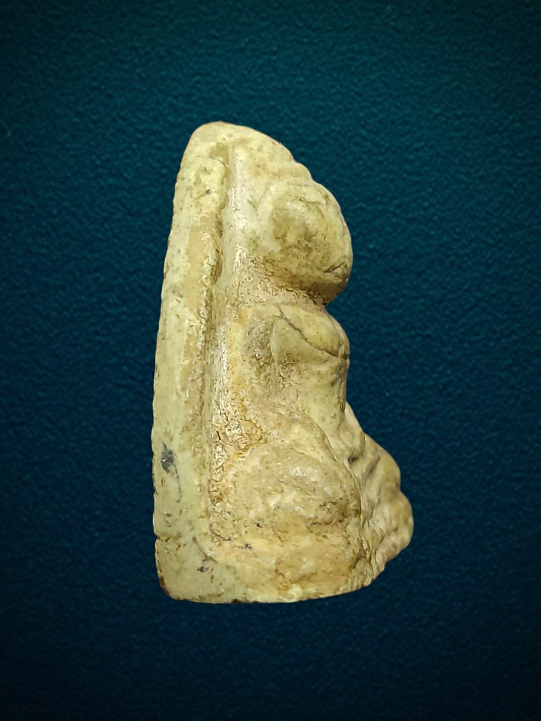 พระหลวงพ่อโต พิมพ์มารวิชัย เนื้อผง หลวปู่นาค วัดระฆัง กทม