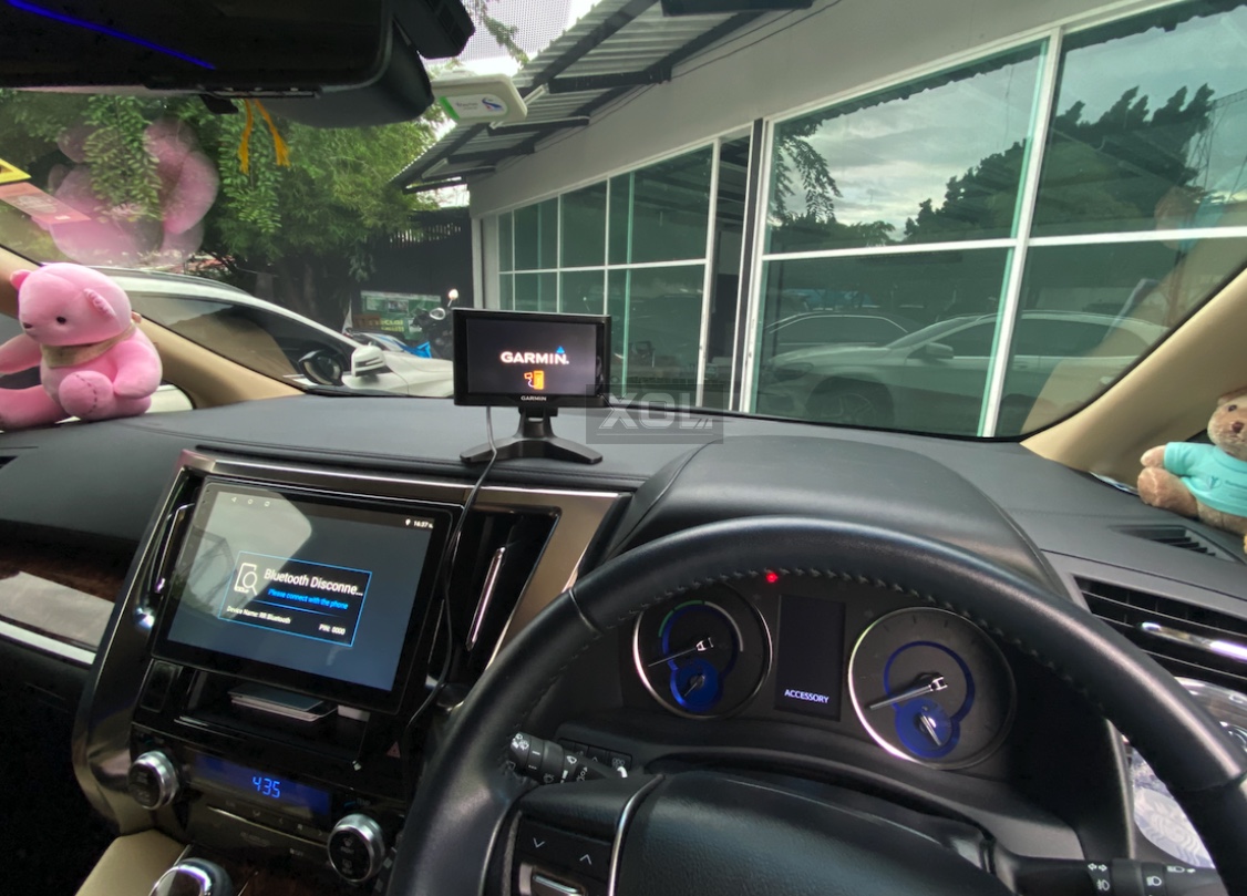 Garmin Holder Tripod ที่ตั้งจีพีเอสการ์มินหน้าคอนโซลรถ คล้ายฐานทราย แต่สวยงามและทันสมัยกว่า