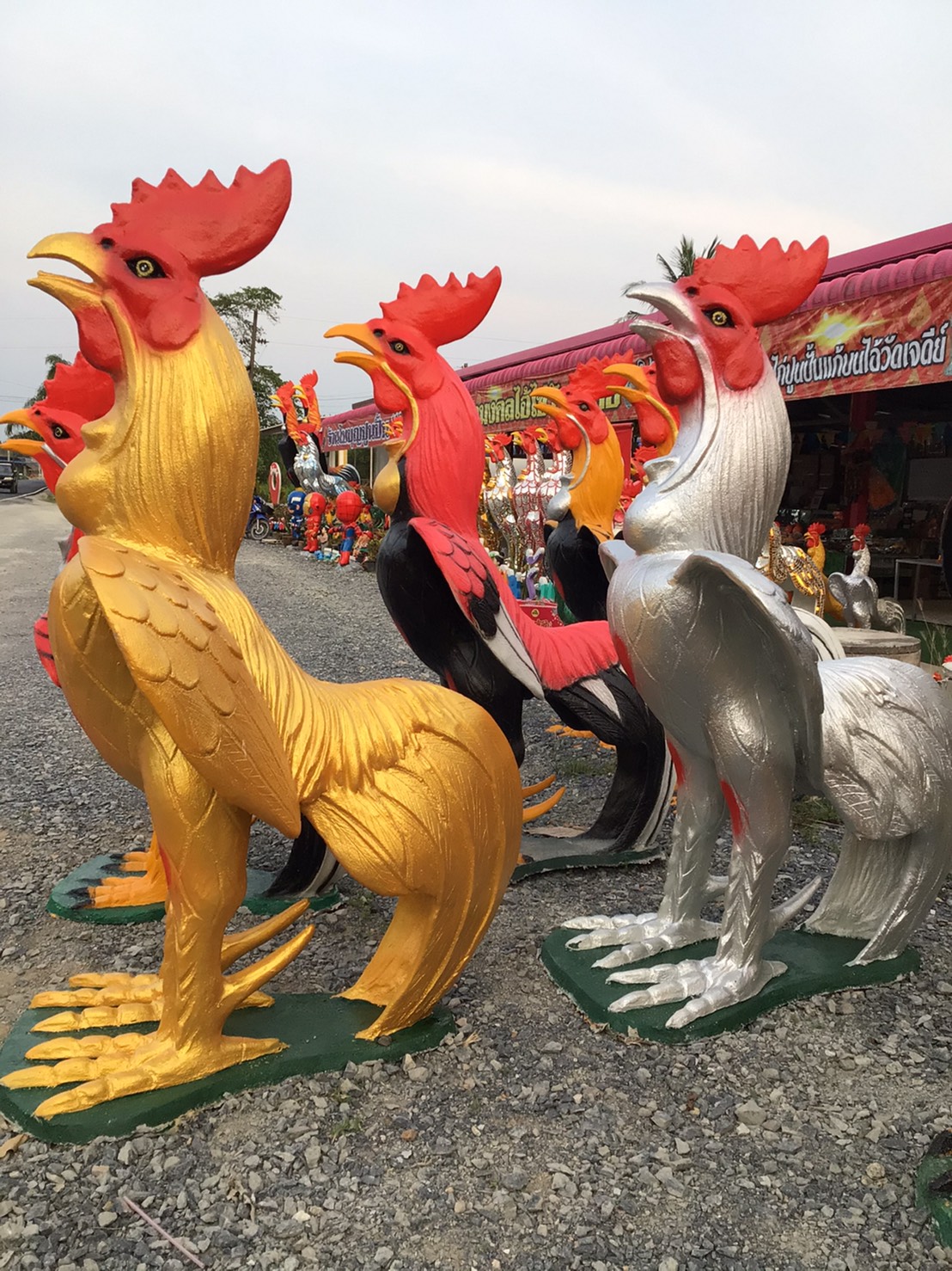 ไก่ปูนปั้นแก้บน-ถวายขอพรตาไข่วัดเจดีย์ ขนาด2 เมตร