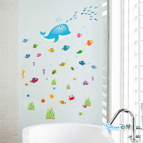 Transparent wall sticker สติ๊กเกอร์ติดผนัง Whales friends (กว้างfree.xสูงfree.)