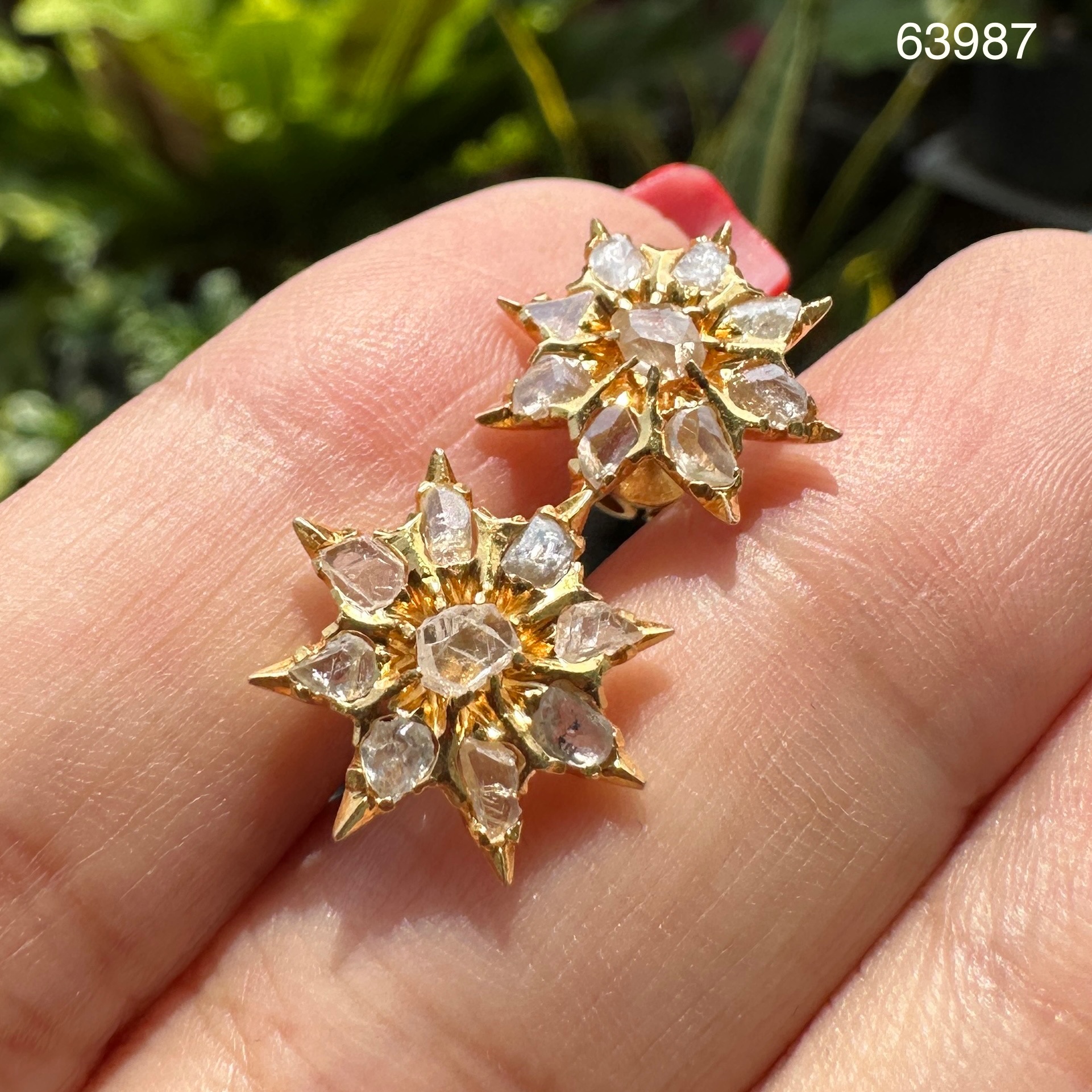 รหัส 63987 ต่างหู เพชรซีก ลายดาว แป้นเกลียว ทอง90 นน. 3.72 g