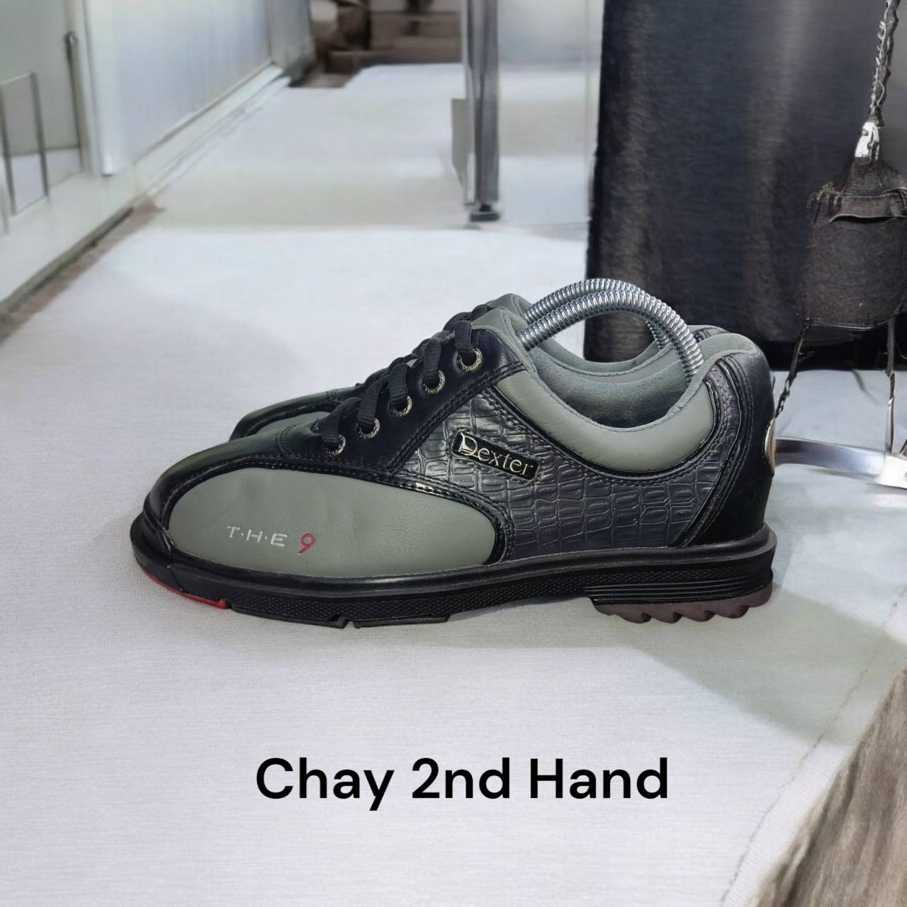 รองเท้ามือสอง SIZE#41 ยาว25.5ซม. แบรนด์ดัง สภาพสวย ตรงปก SH41A58N446