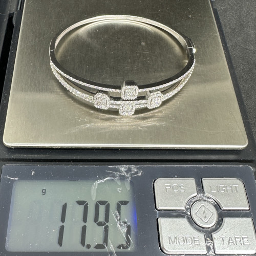 รหัส 63759 กำไล เพชร ฝังเพชร 255 เม็ด 1.86 กะรัต ทอง18K นน. 17.95 g