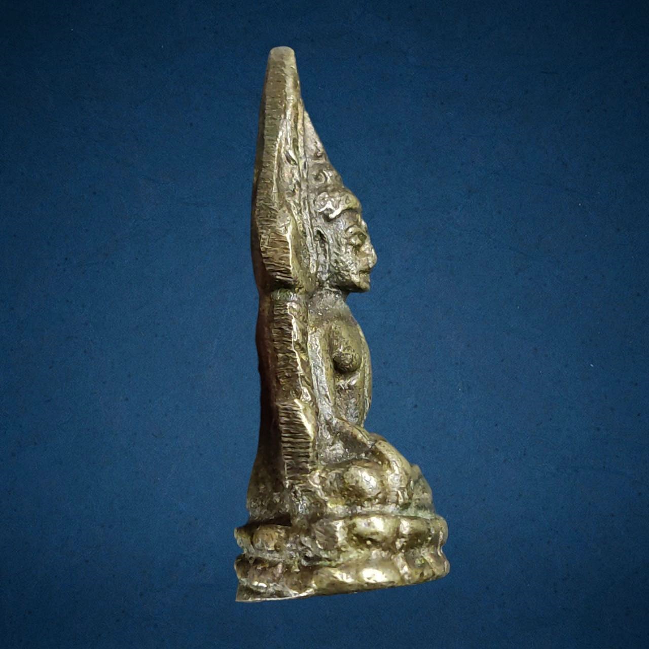 พระพุทธชินราชอินโดจีน สังฆาฏิสั้น หน้าเสาร์ 5 มีโค้ด ปี 2485