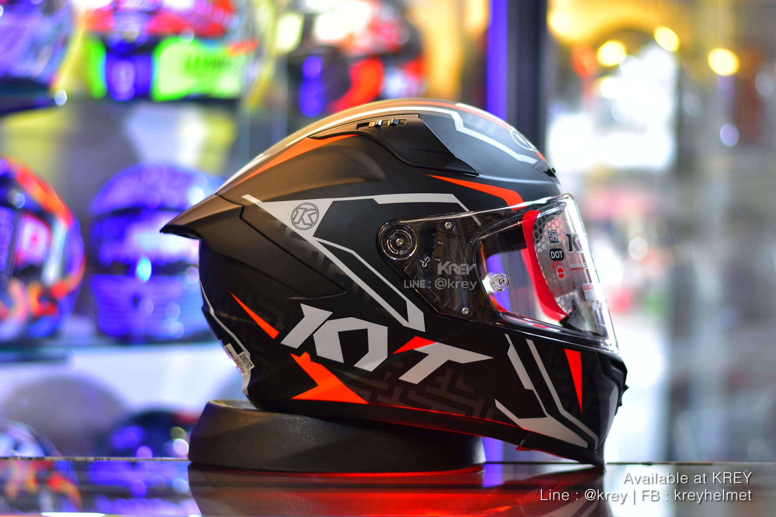 KYT model STRIKER#2 MATT BLACK RED