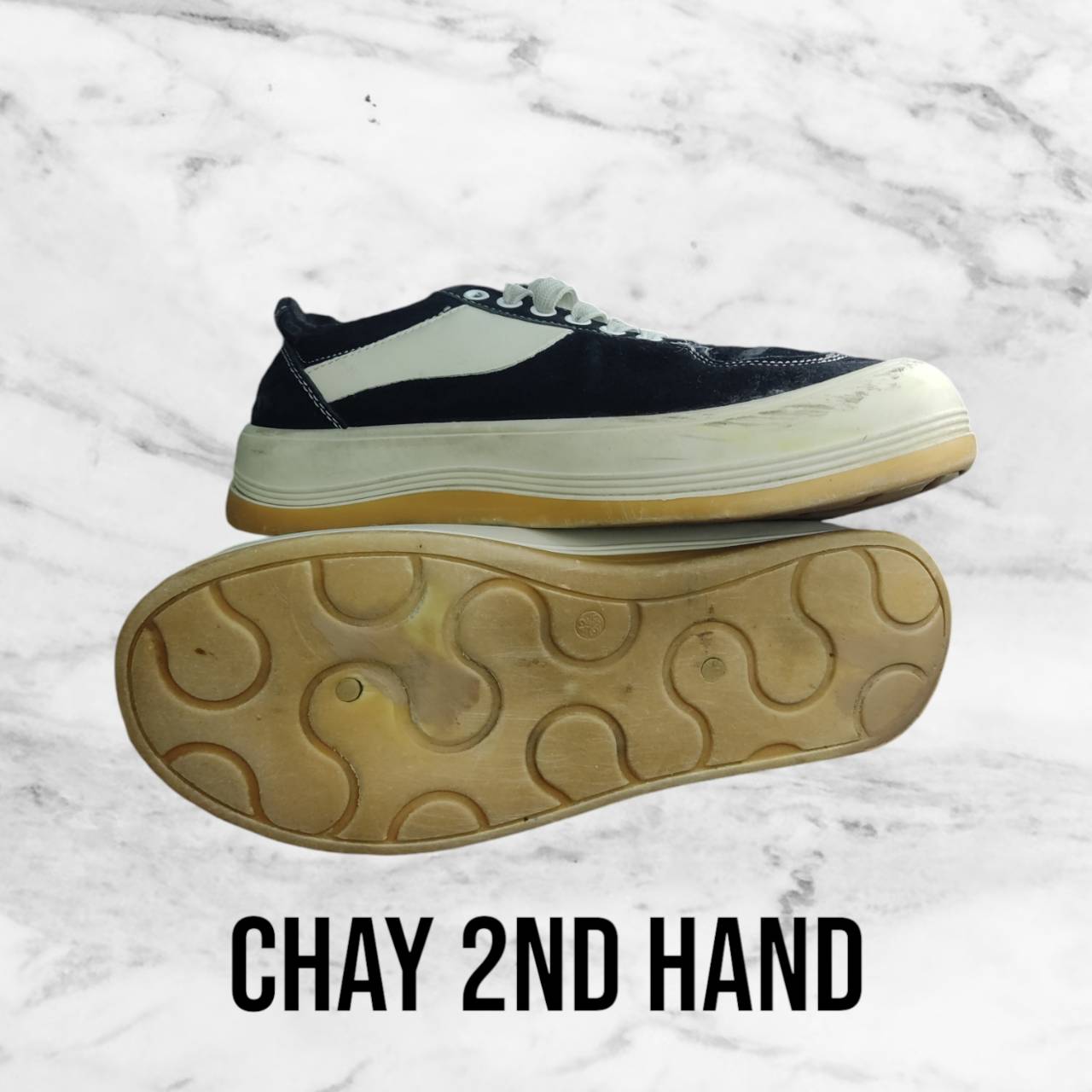 รองเท้ามือสอง SIZE#42 แบรนด์ดัง สภาพสวย ตรงปก SH42A19N114
