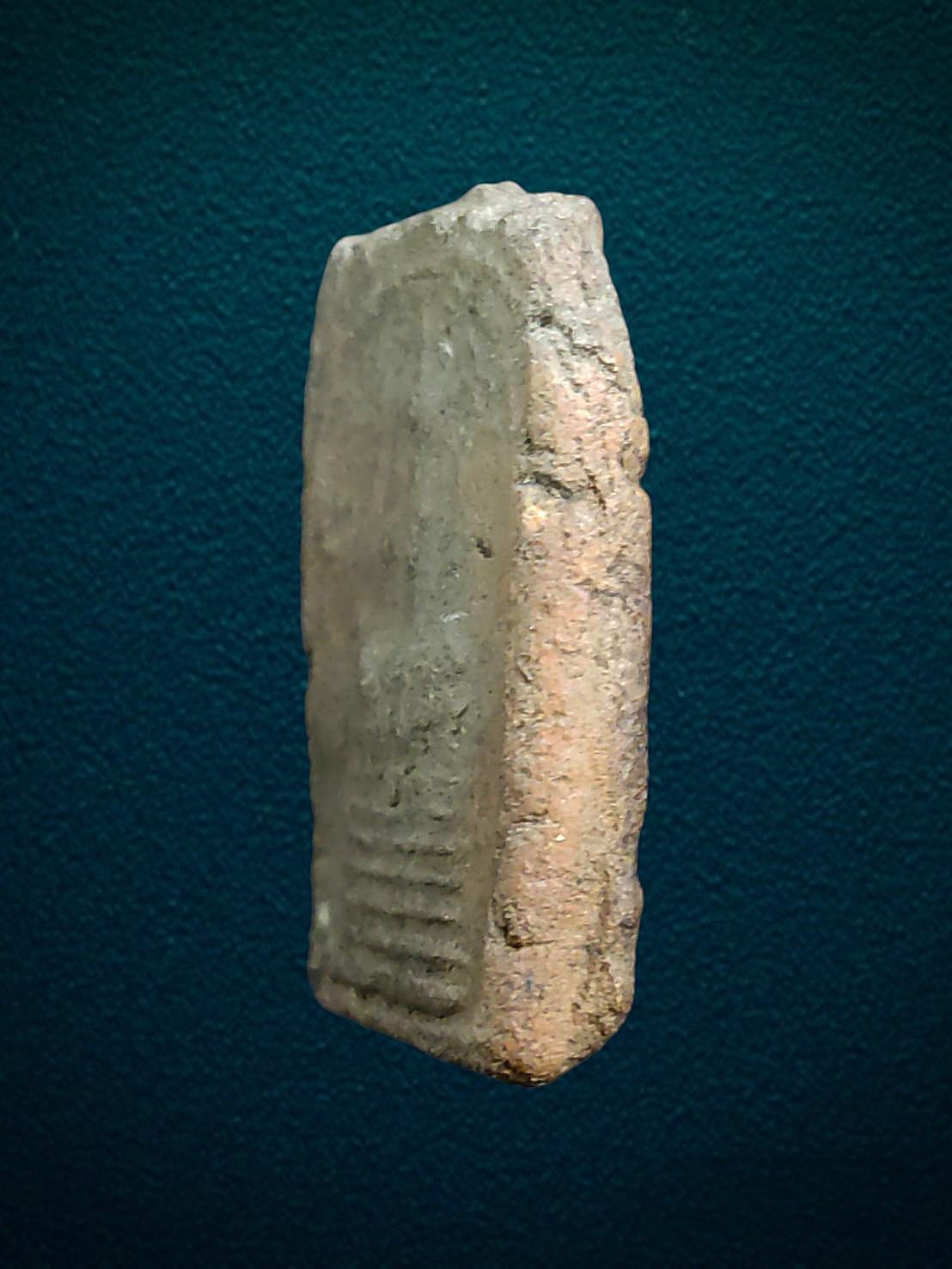 พระสมเด็จ พิมพ์ปรกโพธิ์ 7ชั้น เนื้อดิน หลวงปู่ยิ้ม วัดเจ้าเจ็ด จ.อยุธยา