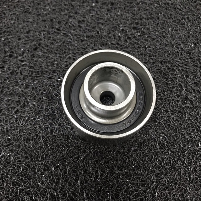 (แท้ศูนย์) ลูกลอกสายพานราวลิ้น BT50 2.5/3.0 ตัวเล็ก Year 2006 VKM84610=WE01-12730