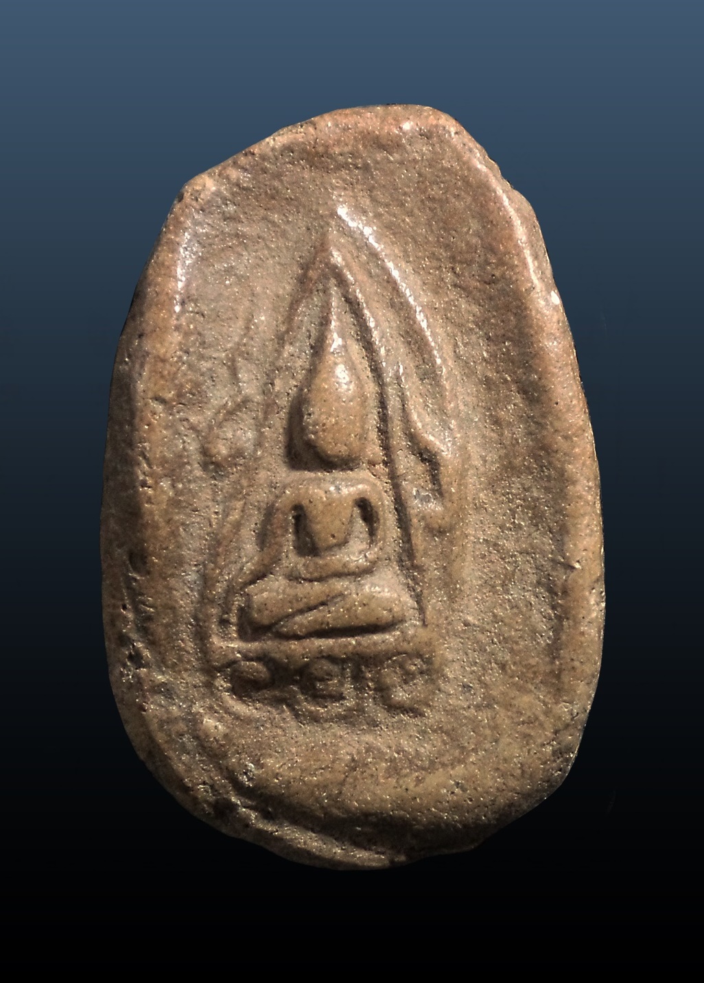 พระกรุวัดจุฬามณี พิมพ์เปลวเพลิง หลังนางข้างอุ พิษณุโลก