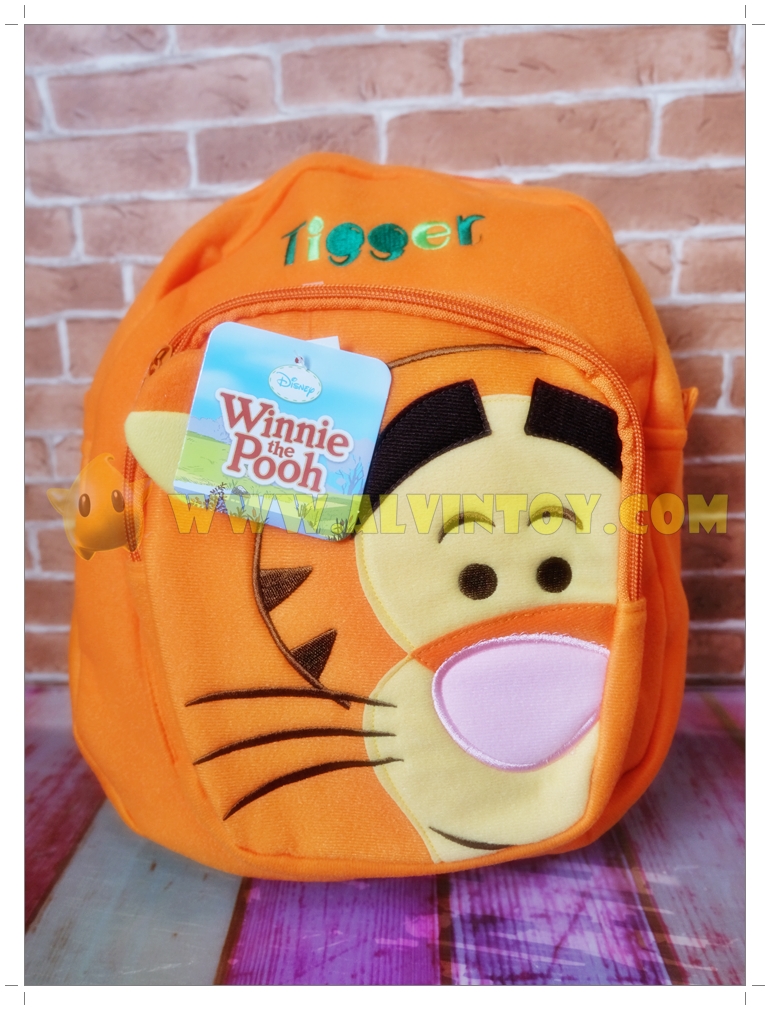 กระเป๋าเป้ Tigger Think Happy