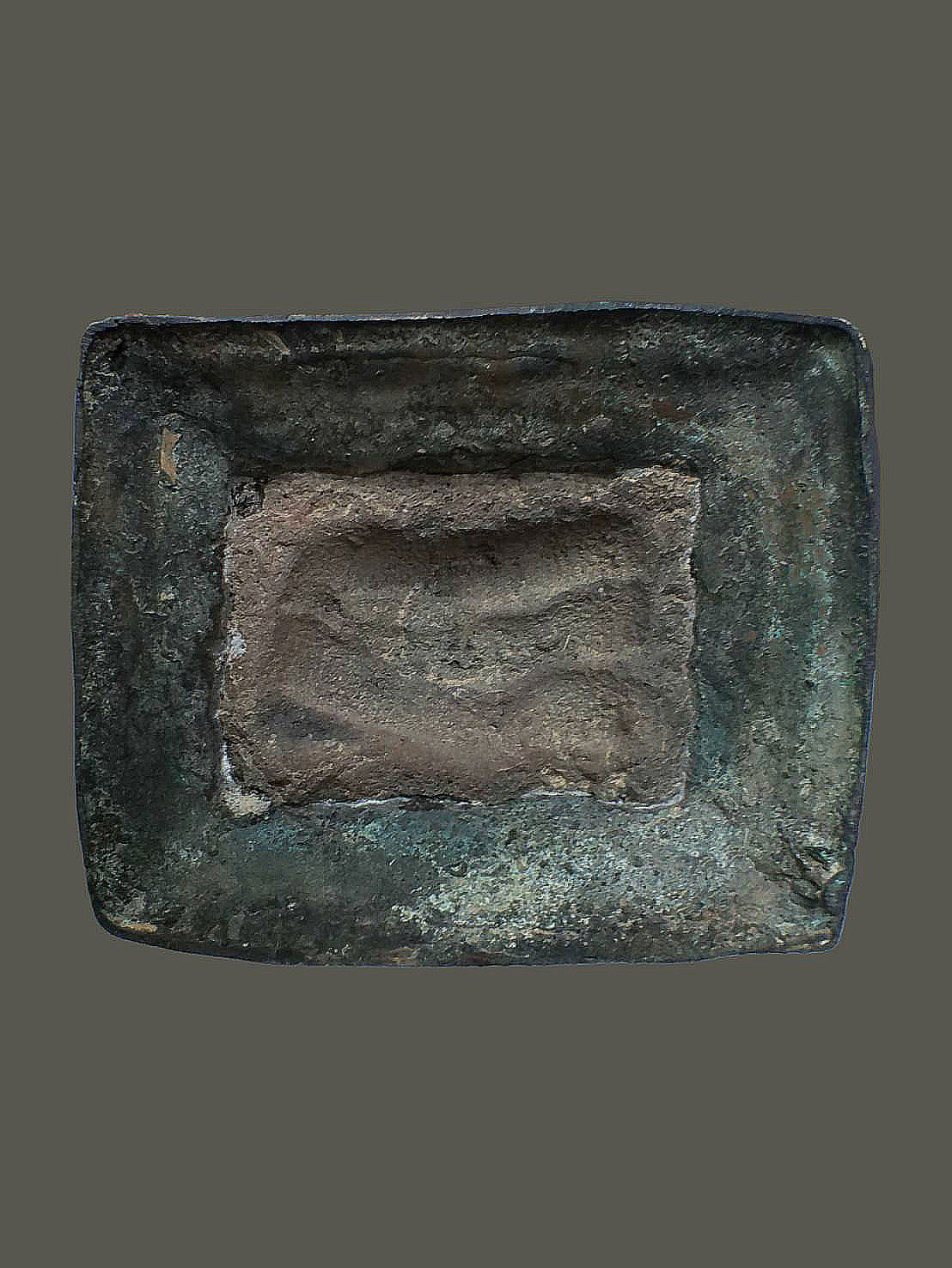 พระบูชา พระร่วงชีโบนั่งนาคปรก (พระนาคปรก) หล่อดินไทย เนื้อทองเหลือง หล่อหนา มีน้ำหนัก ขนาดสูง 13 นิ้ว กว้าง 5 นิ้ว